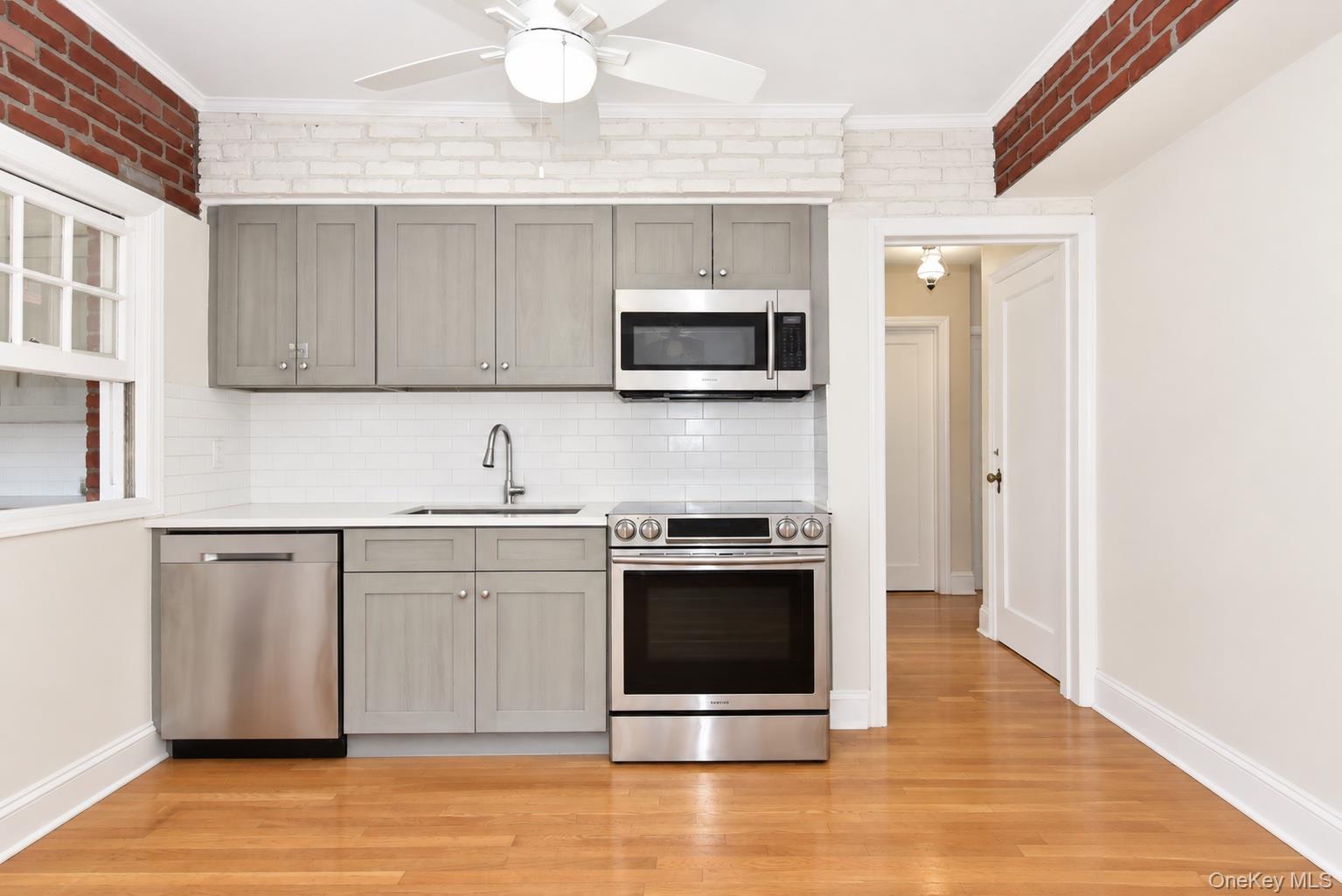 93 Gilmore Boulevard – For Sale photo 9