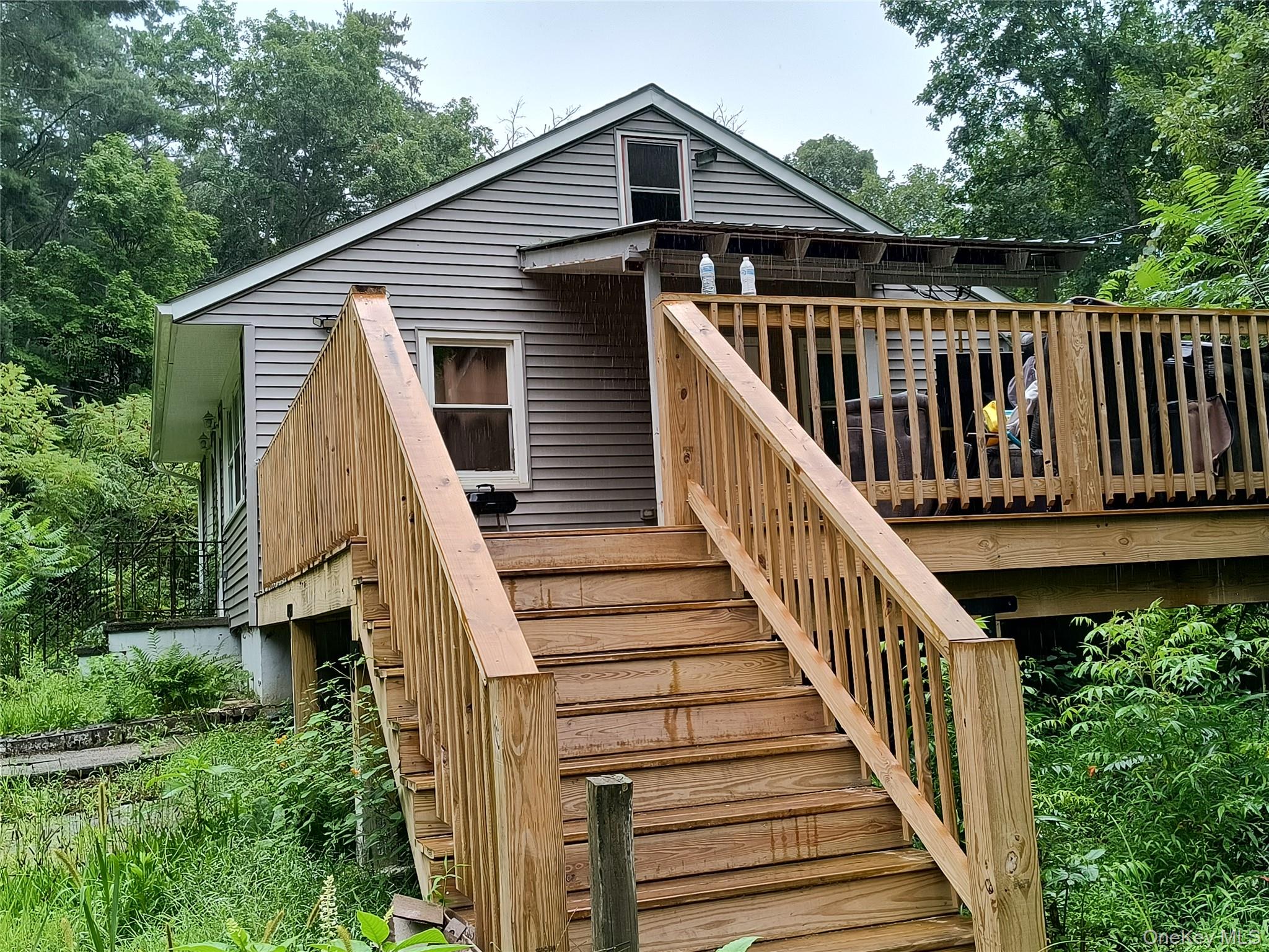 28 Pine Tree Lane – For Rent photo 2