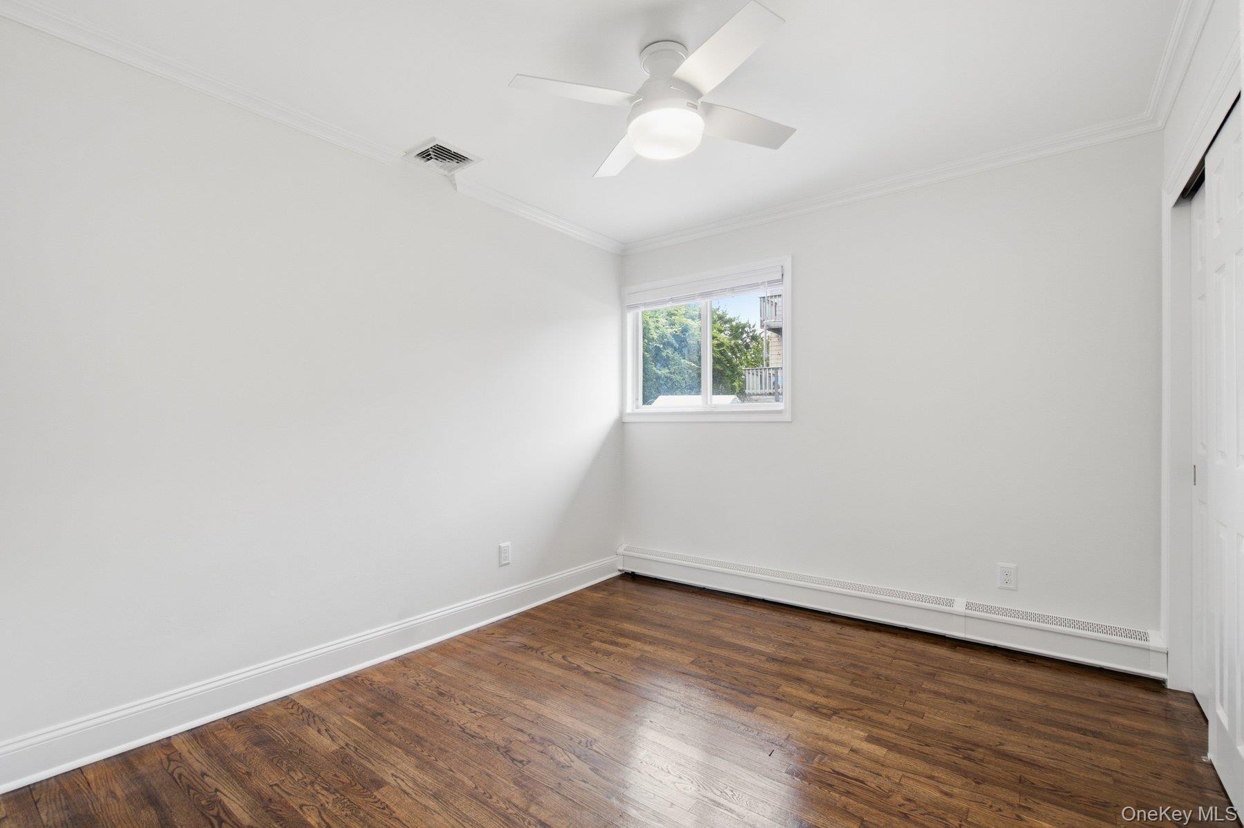 5 Willow Street – For Sale photo 15