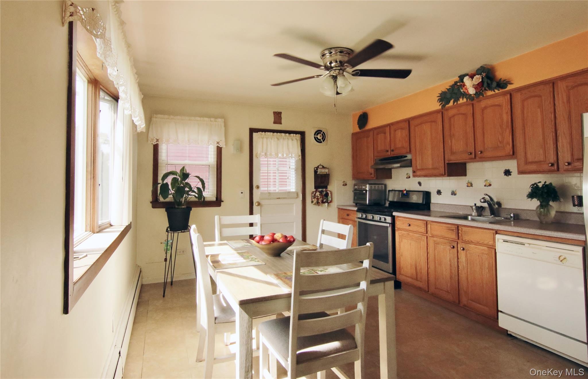 201 Bennett Avenue – For Sale photo 2