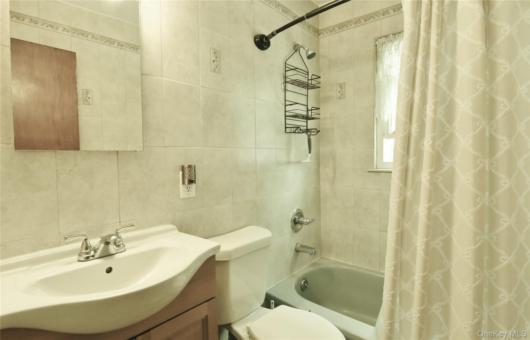 201 Bennett Avenue – For Sale photo 11
