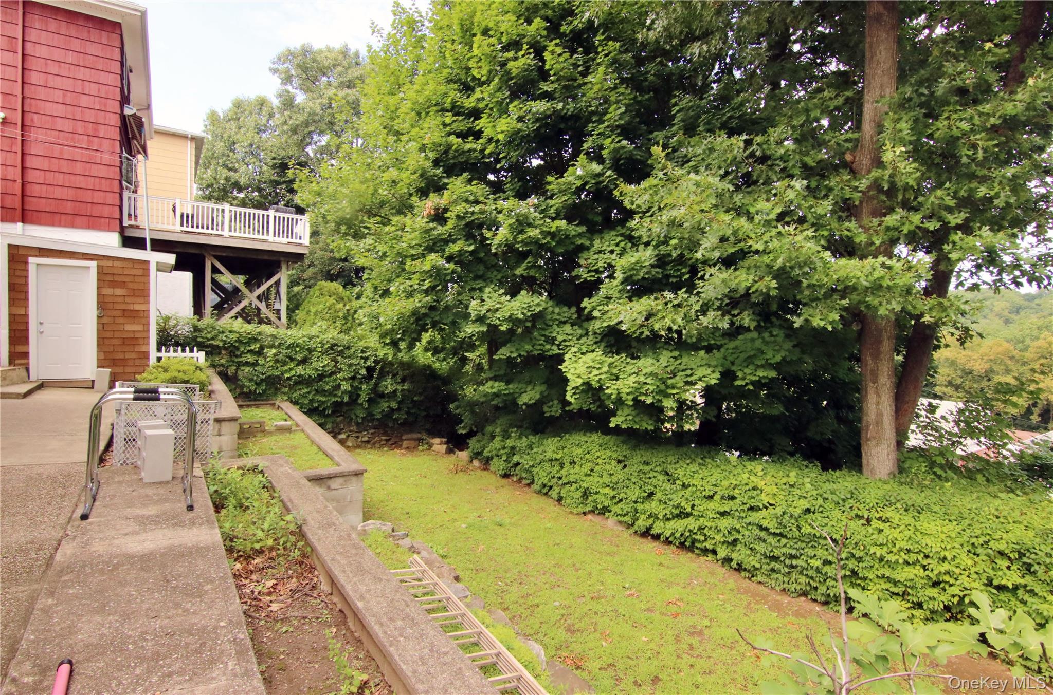 201 Bennett Avenue – For Sale photo 28