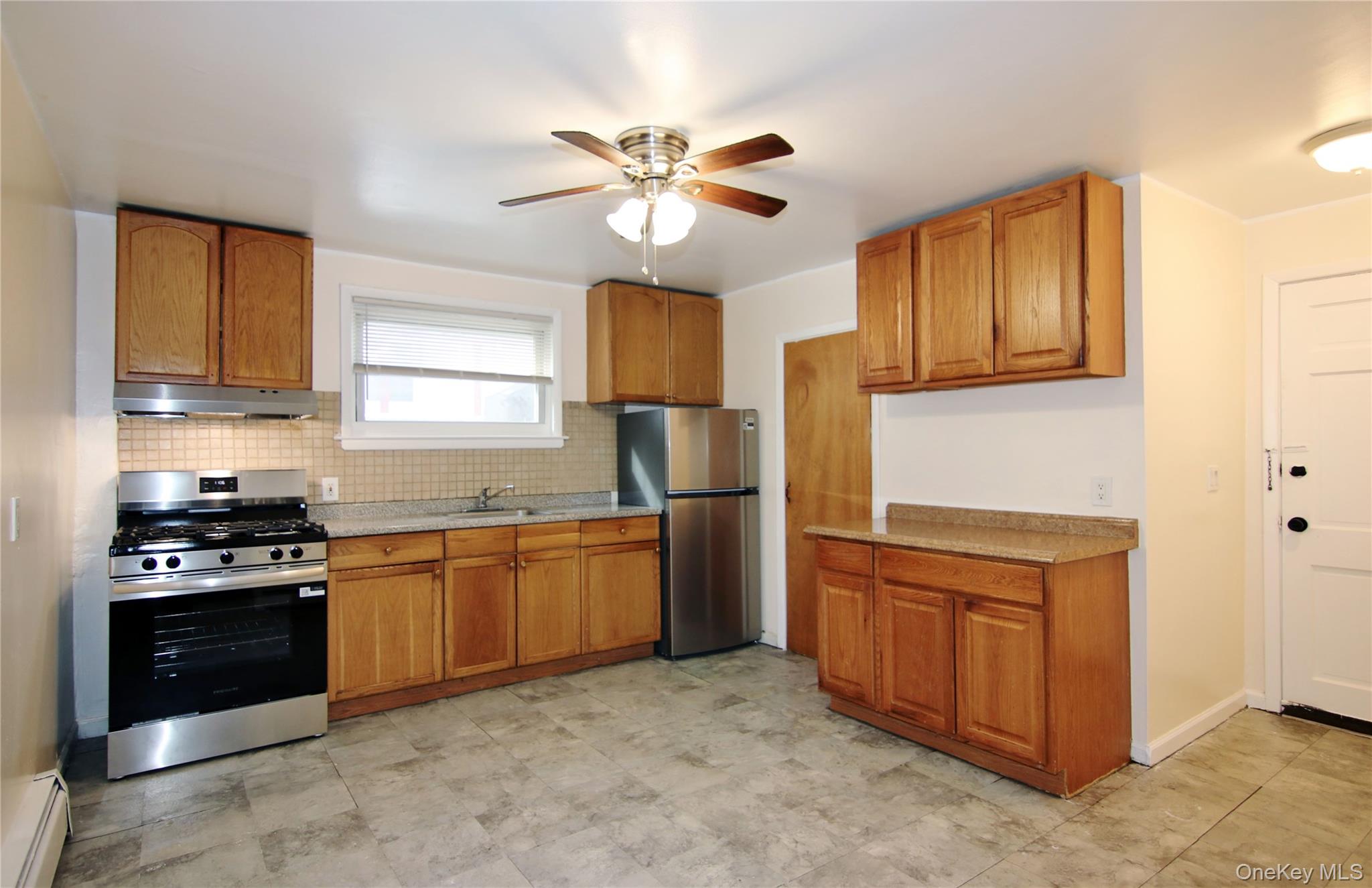 201 Bennett Avenue – For Sale photo 18