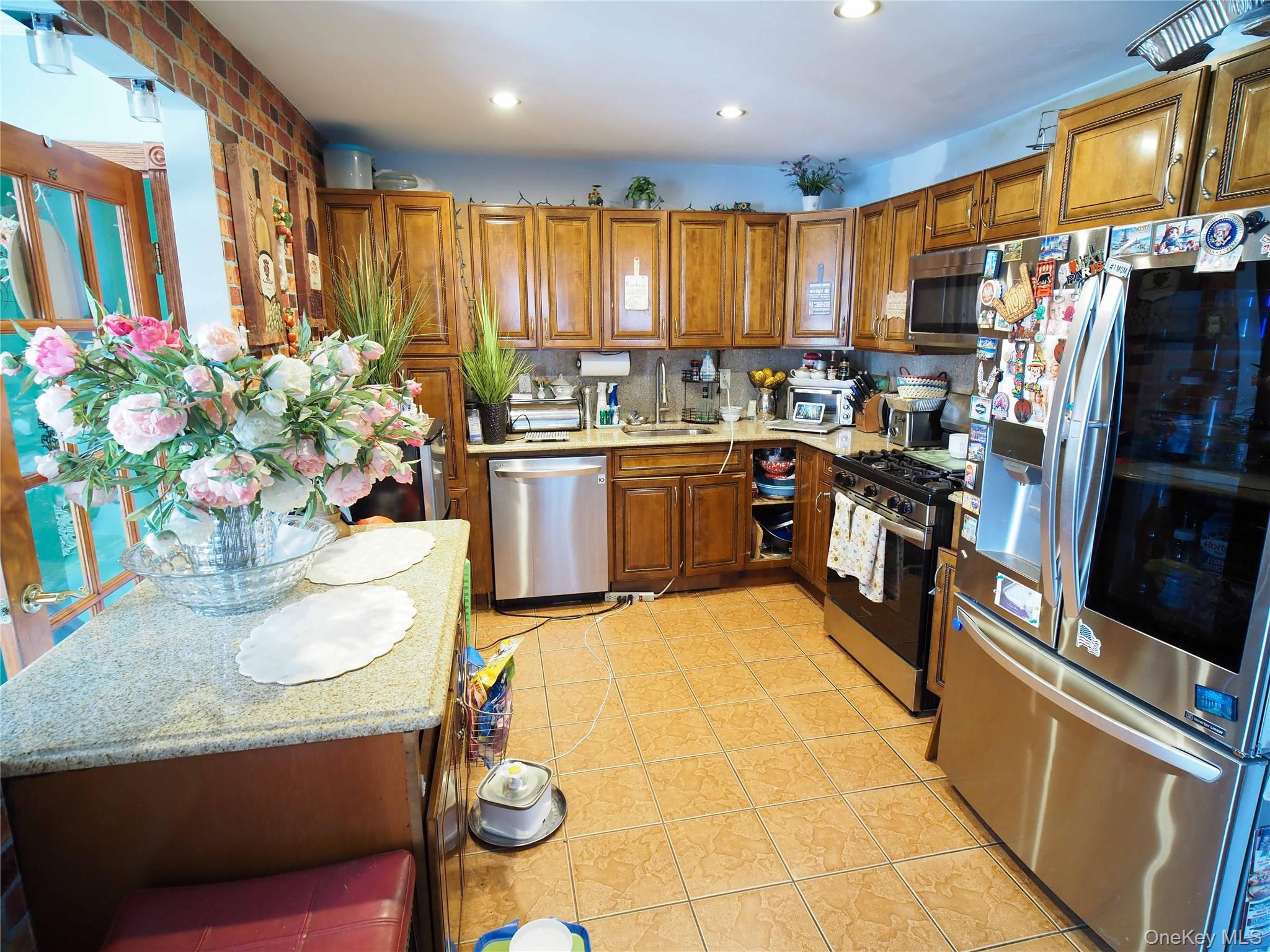 10343 Woodhaven Boulevard – For Sale photo 15