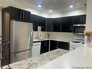 13 Darian Court, Unit 2A photo 2
