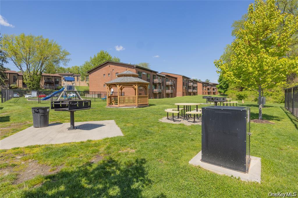 13 Darian Court, Unit 2A photo 14
