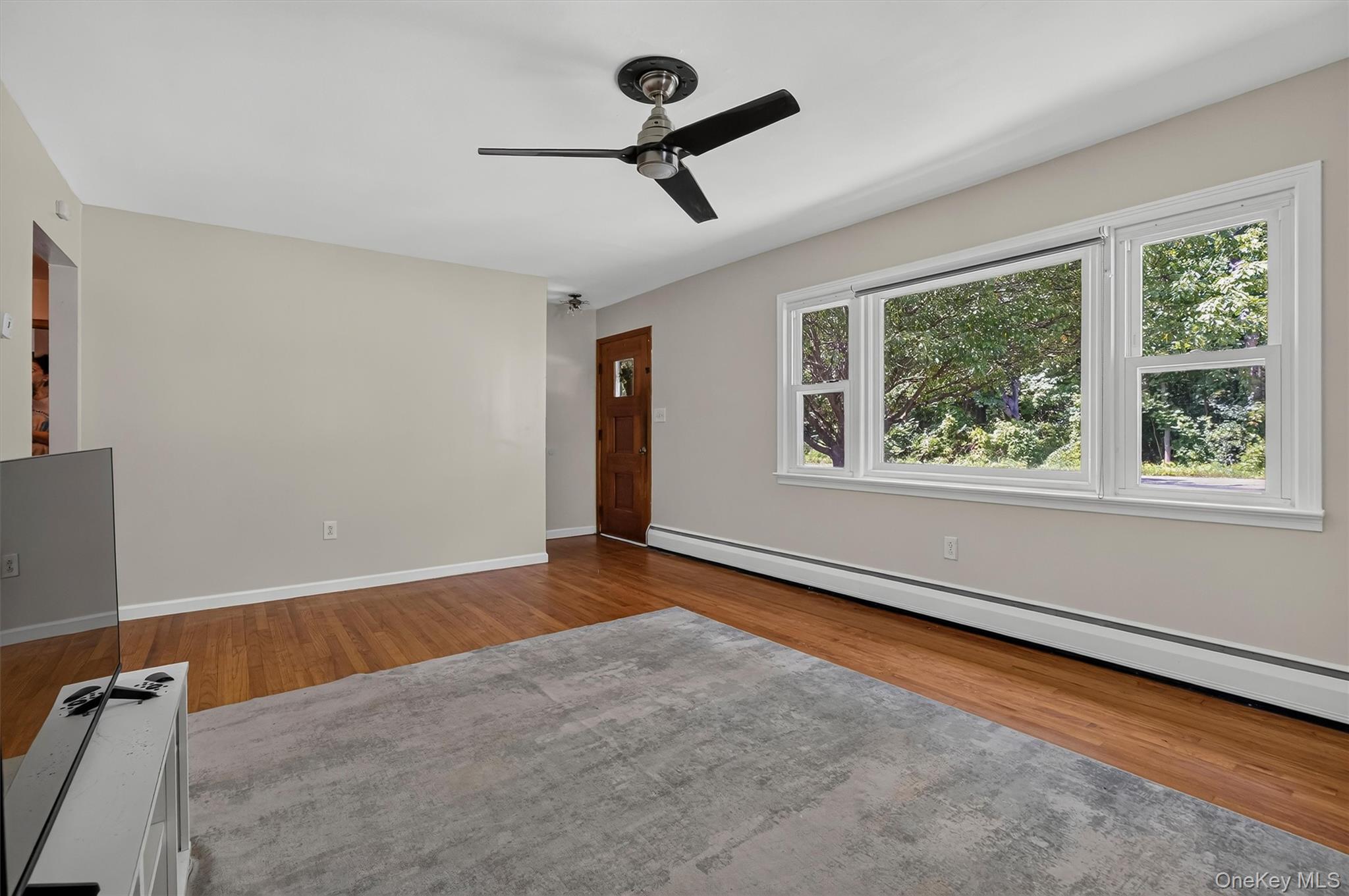 31 Leslie Road – For Sale photo 12