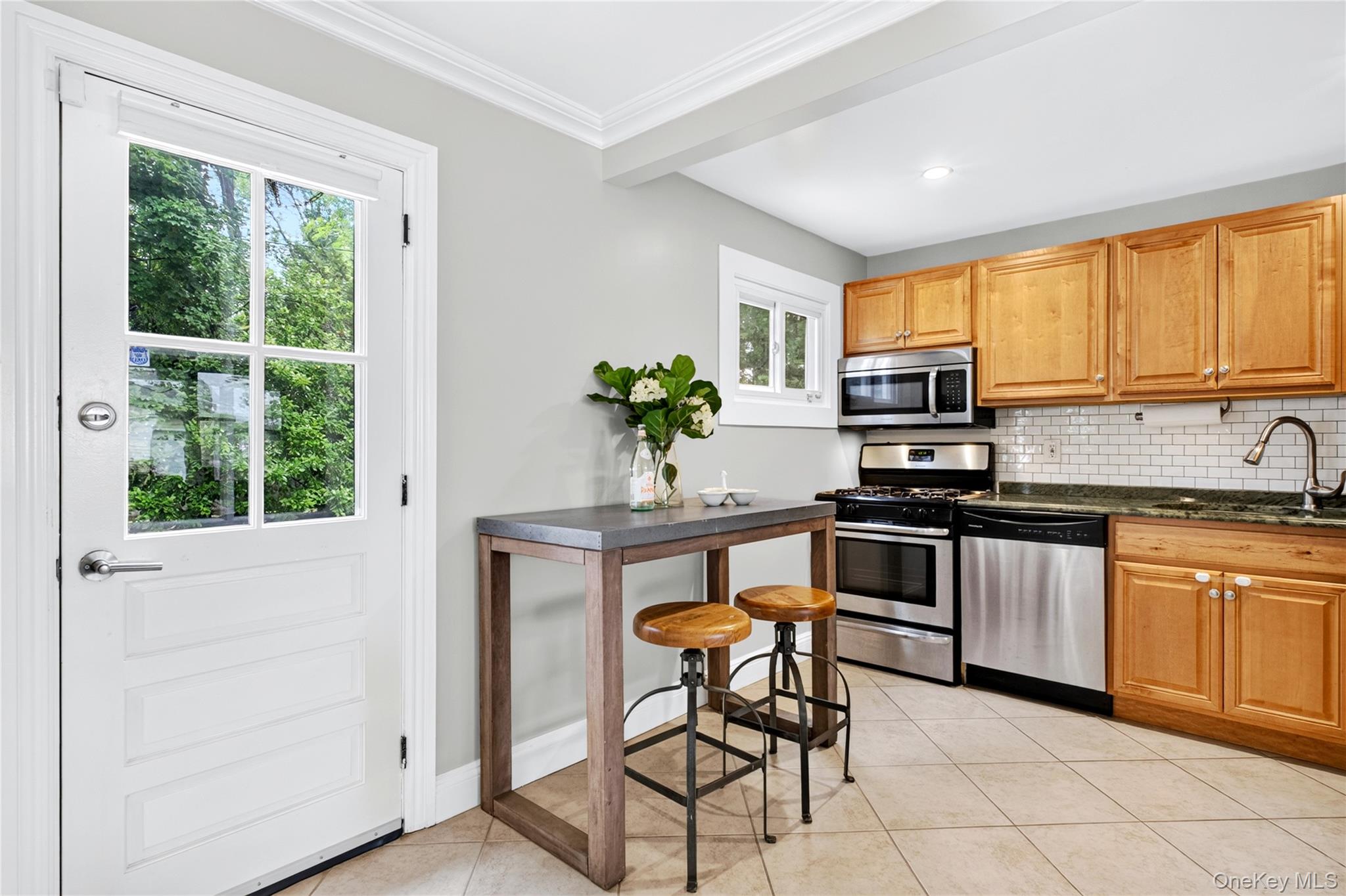 50 Commander Avenue – For Sale photo 14