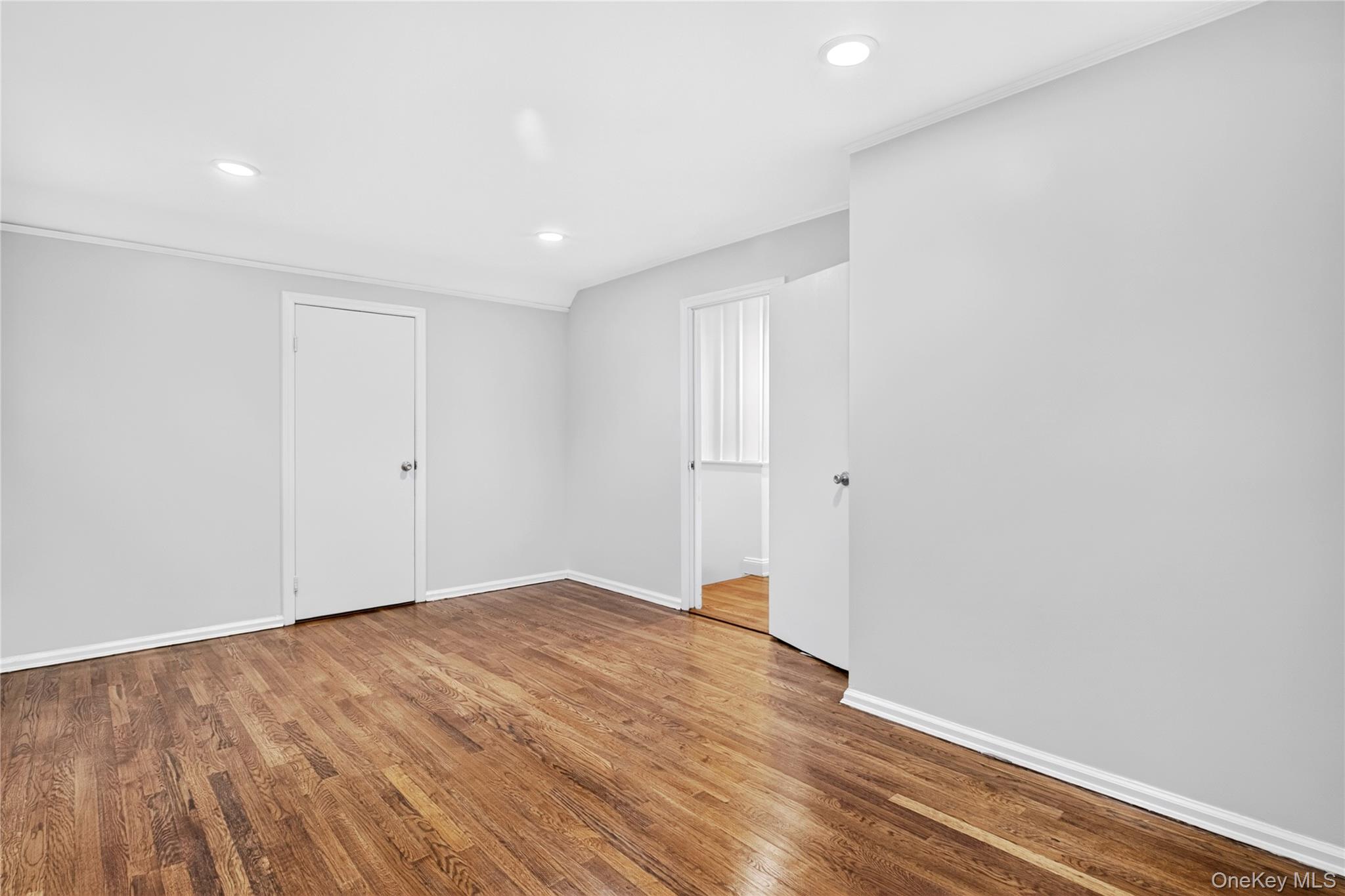 50 Commander Avenue – For Sale photo 35