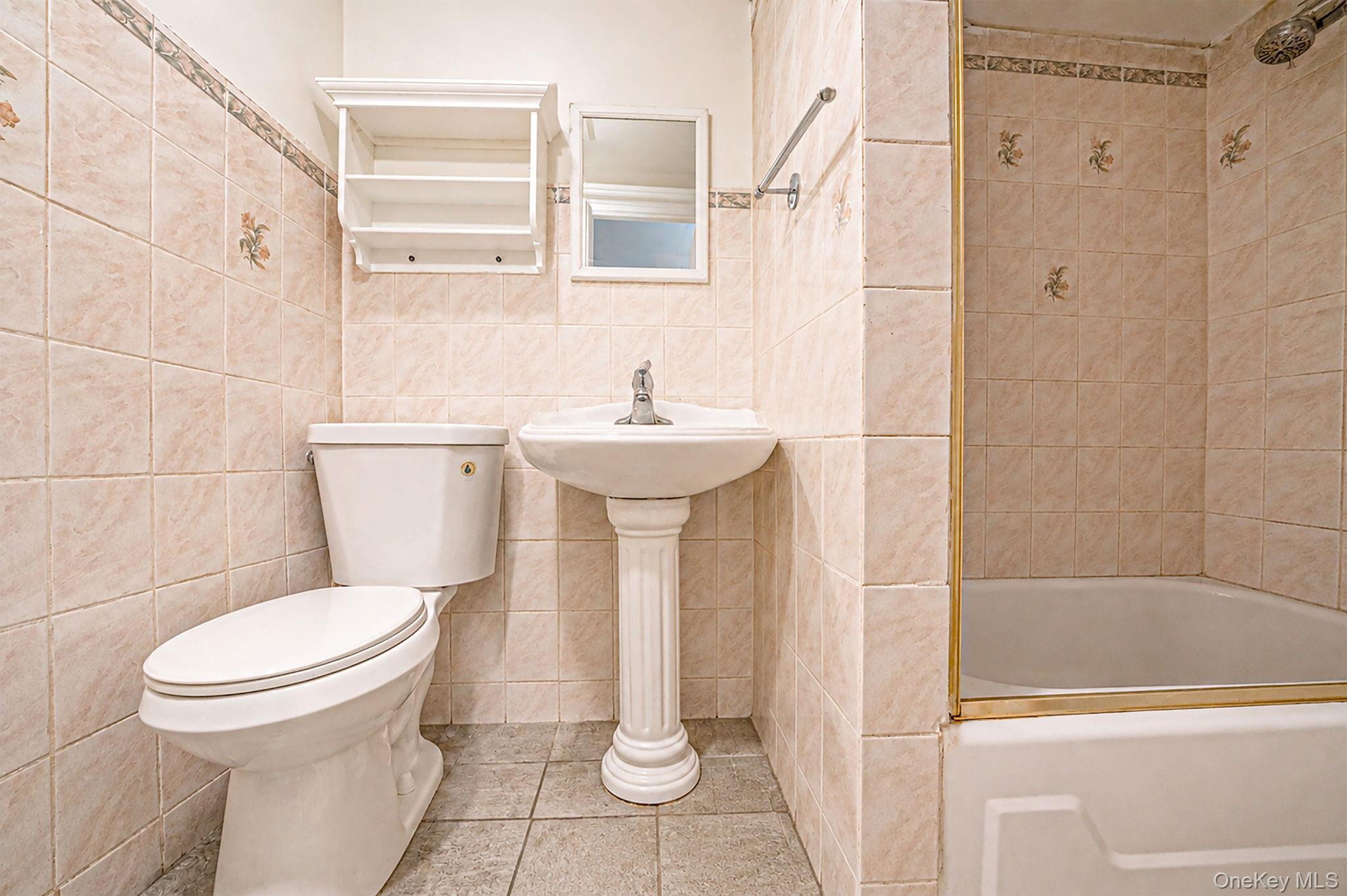 84 Autumn Avenue – For Sale photo 23