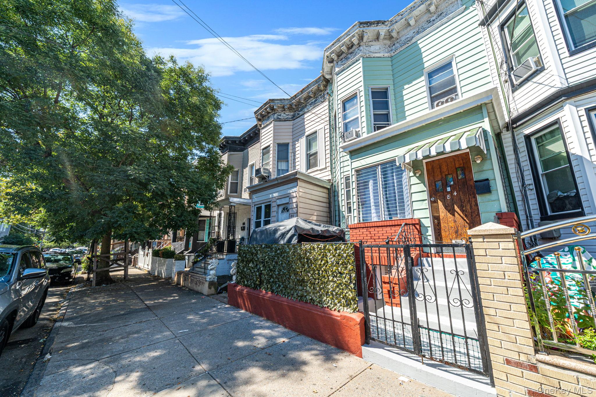 84 Autumn Avenue – For Sale photo 3
