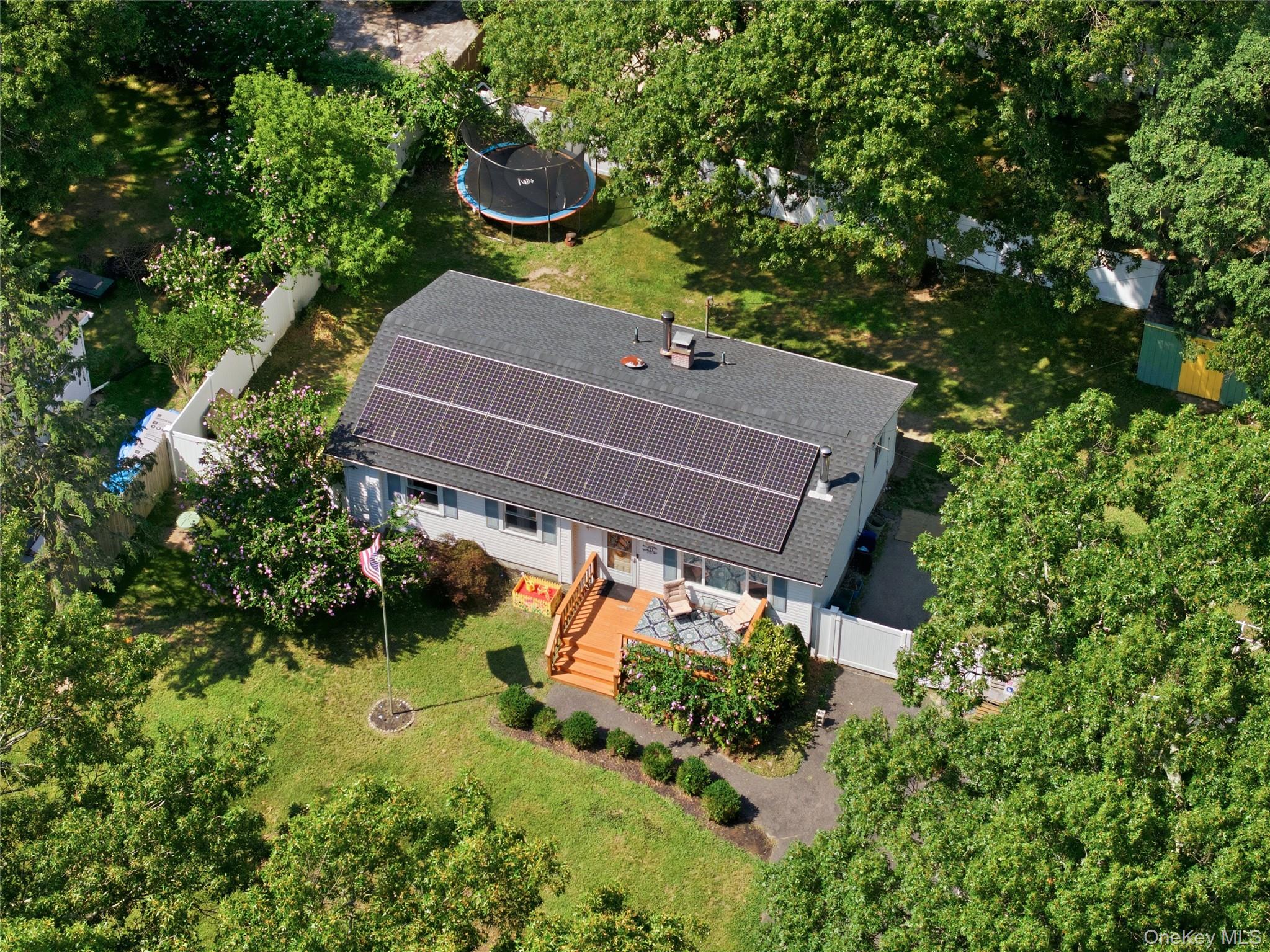 211 Hampton Avenue – For Sale photo 30