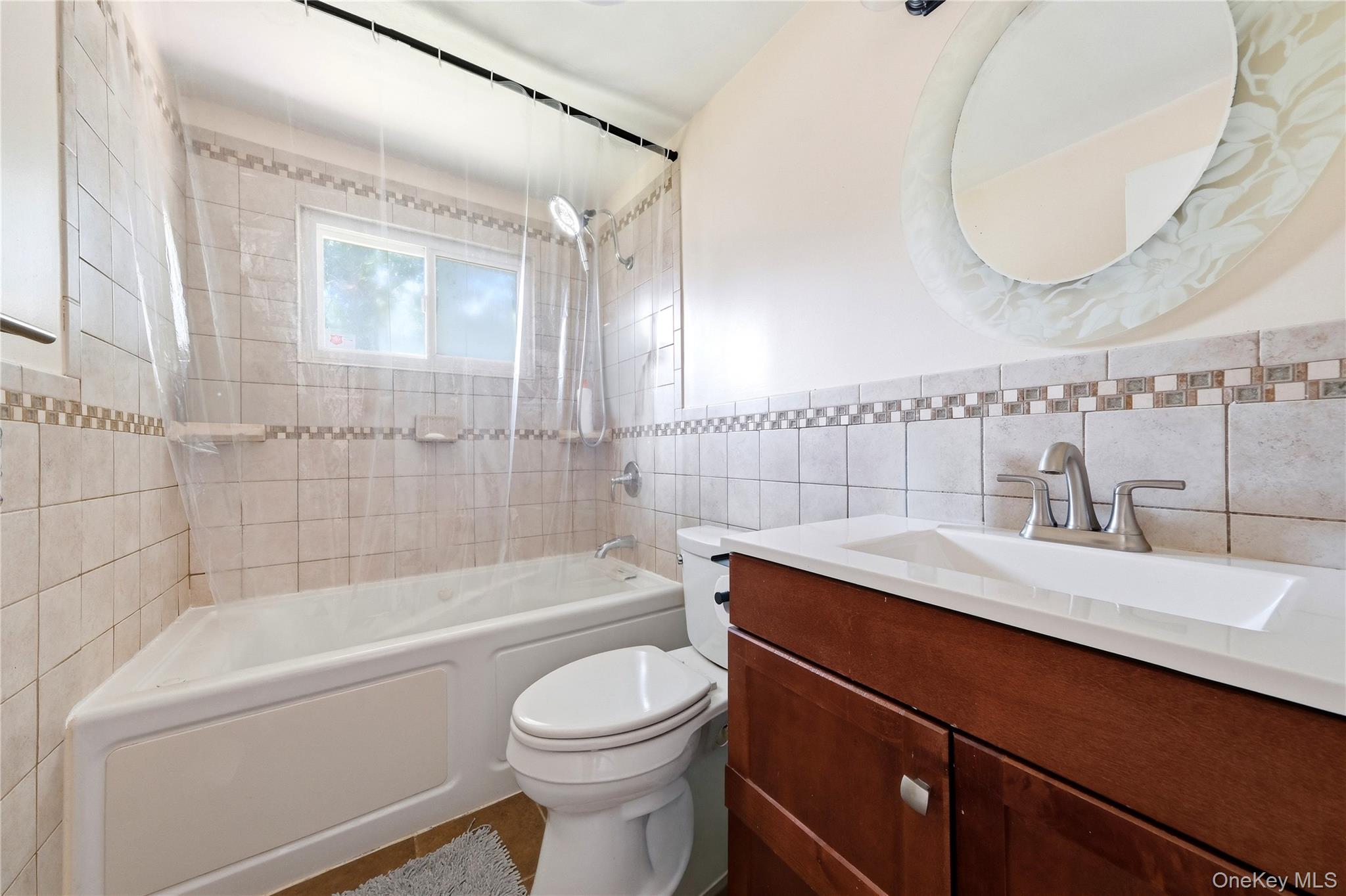 211 Hampton Avenue – For Sale photo 19