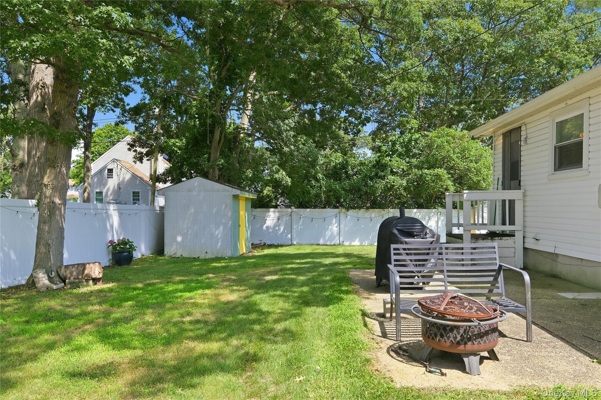211 Hampton Avenue – For Sale photo 24