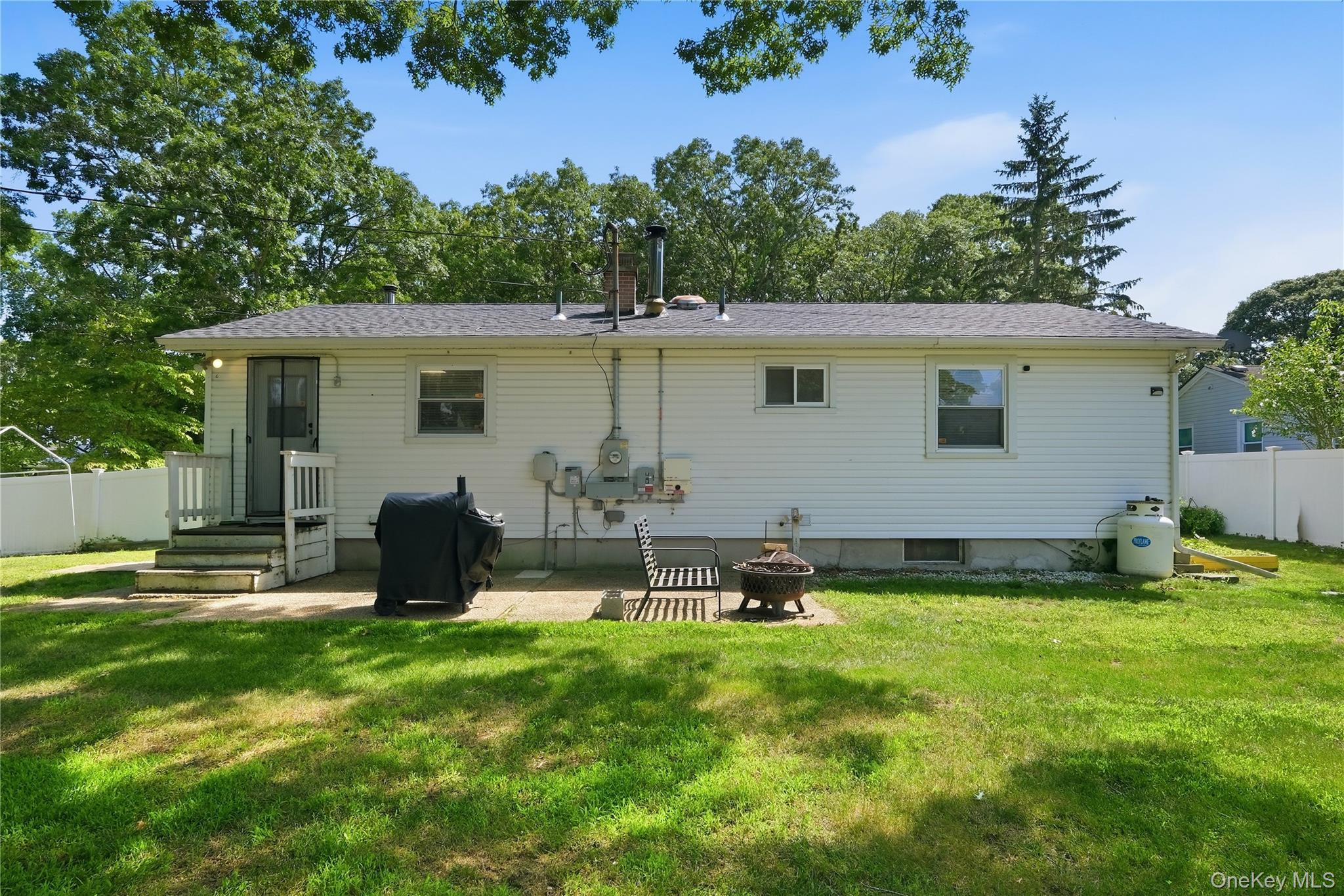 211 Hampton Avenue – For Sale photo 25