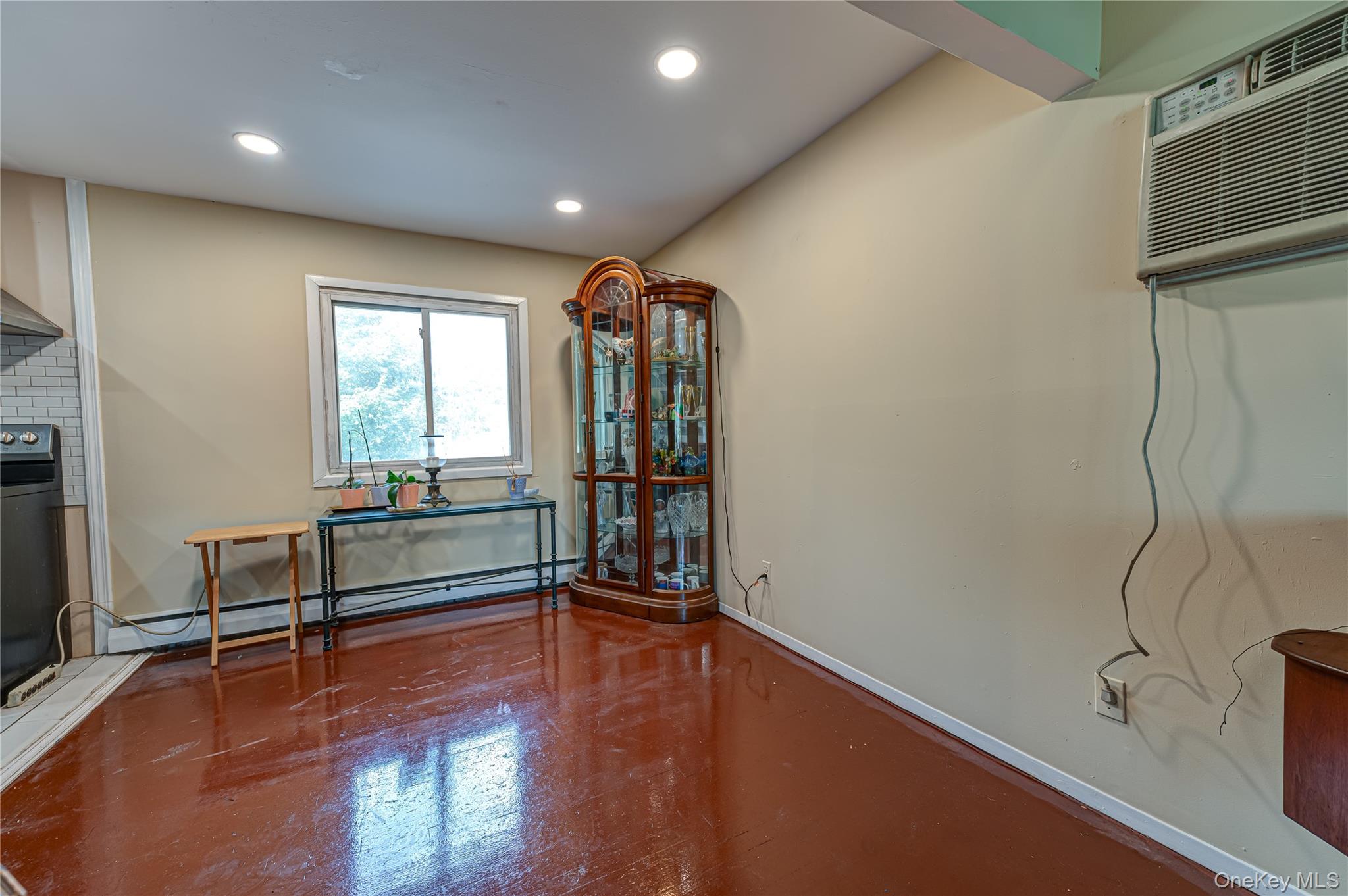 40 Rockland Avenue – For Sale photo 11