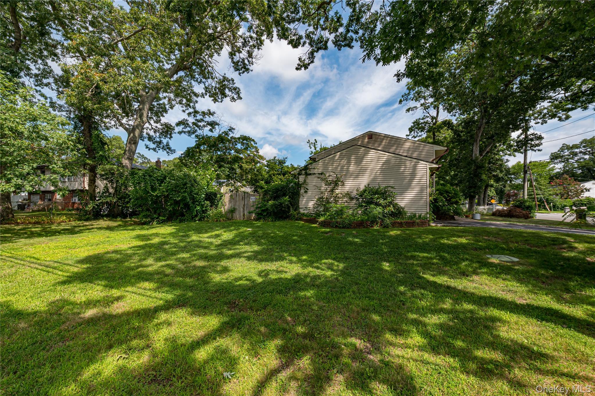 40 Rockland Avenue – For Sale photo 3