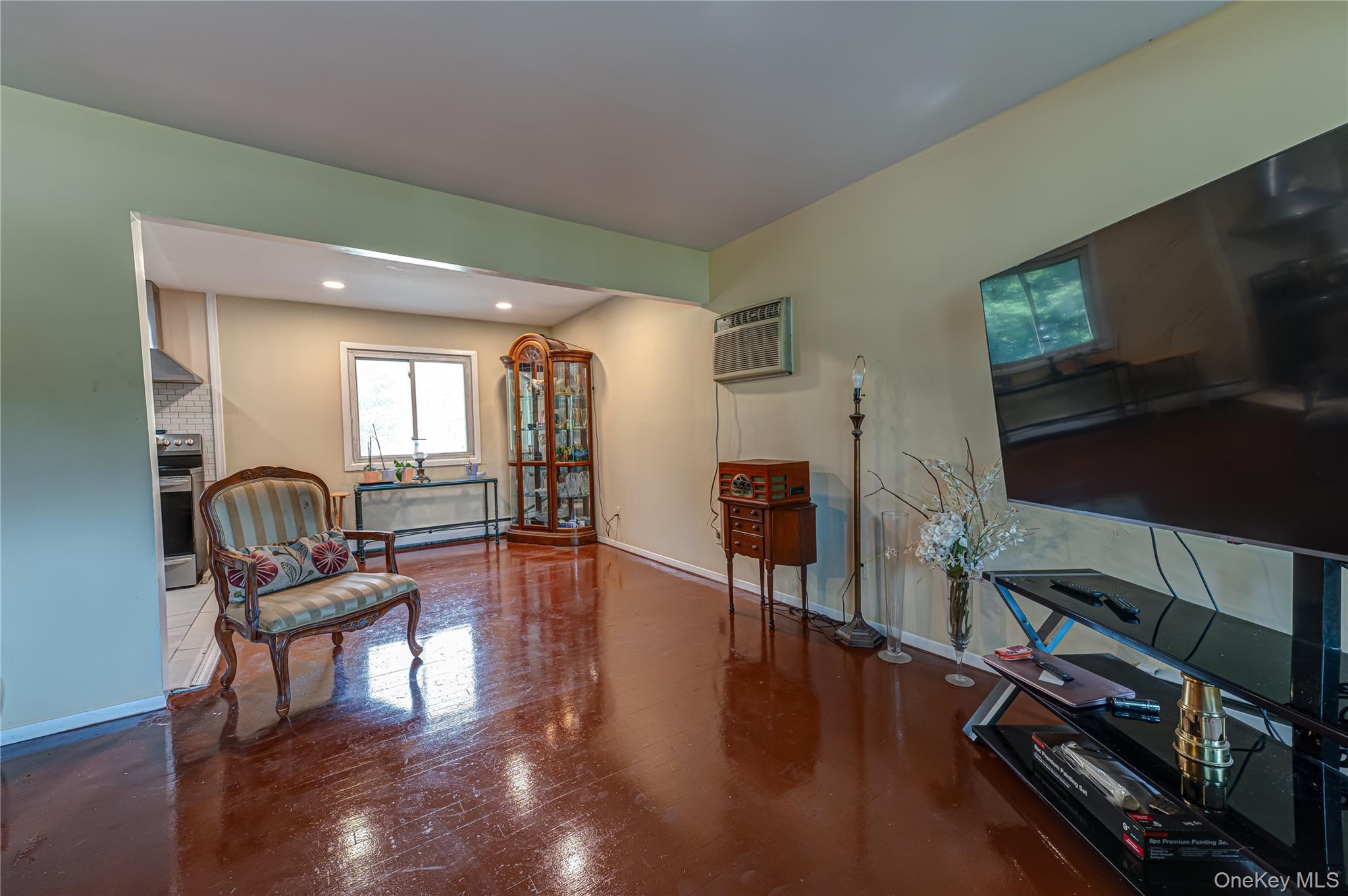 40 Rockland Avenue – For Sale photo 10