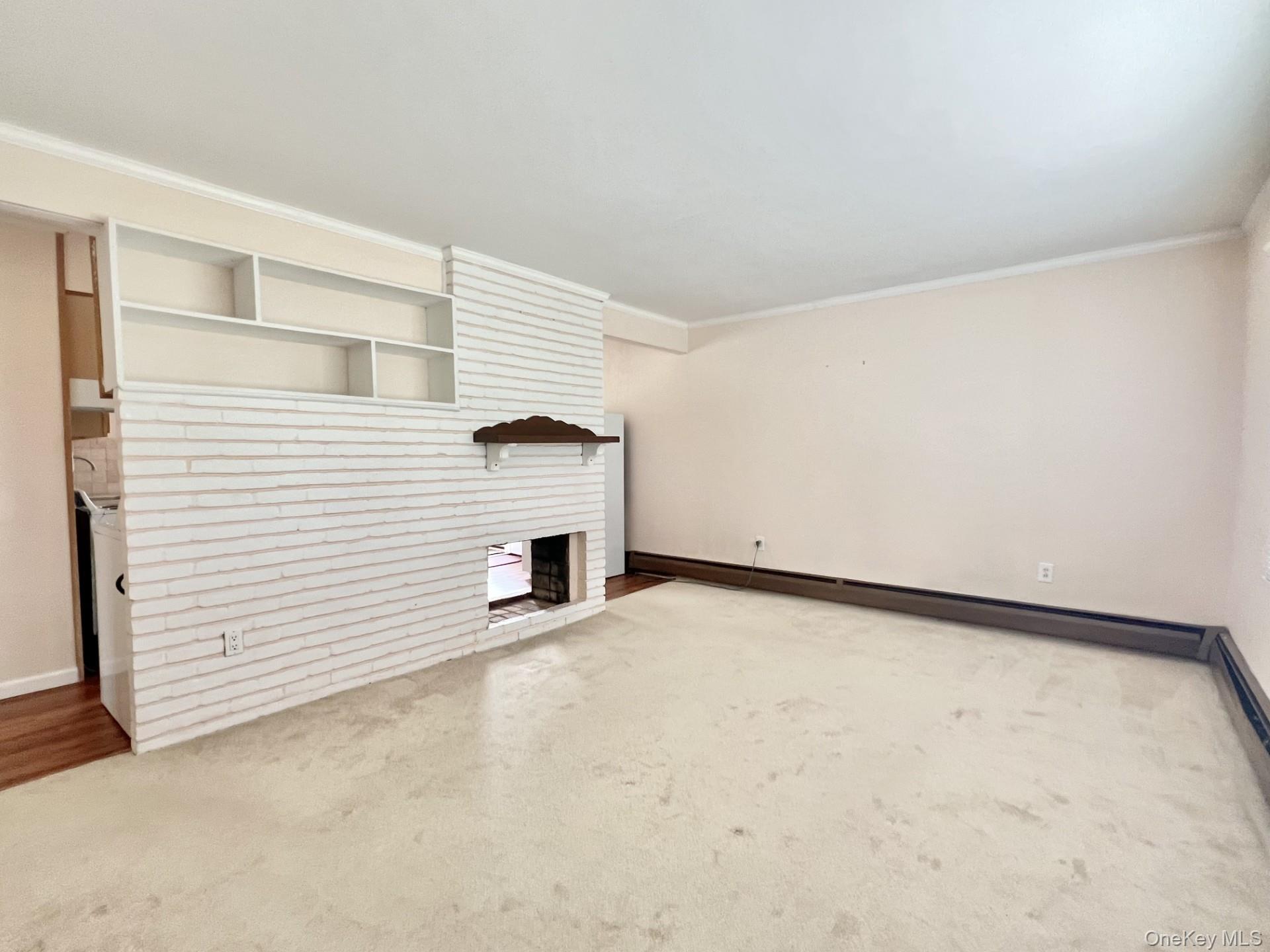 471 Division Avenue – For Rent photo 4
