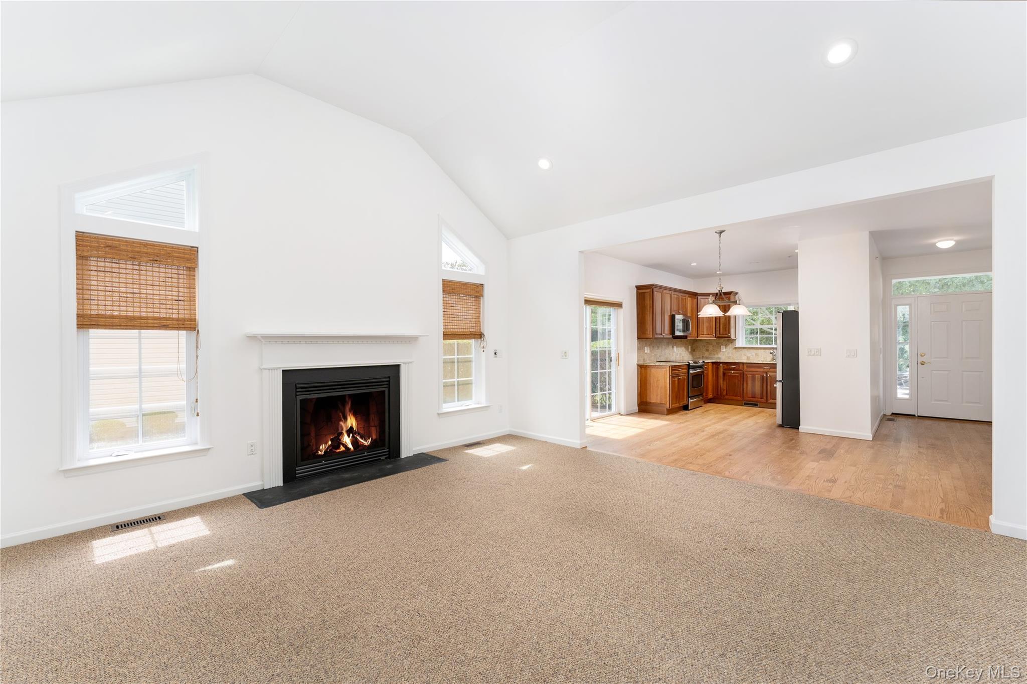 7 Pond Circle – For Sale photo 16