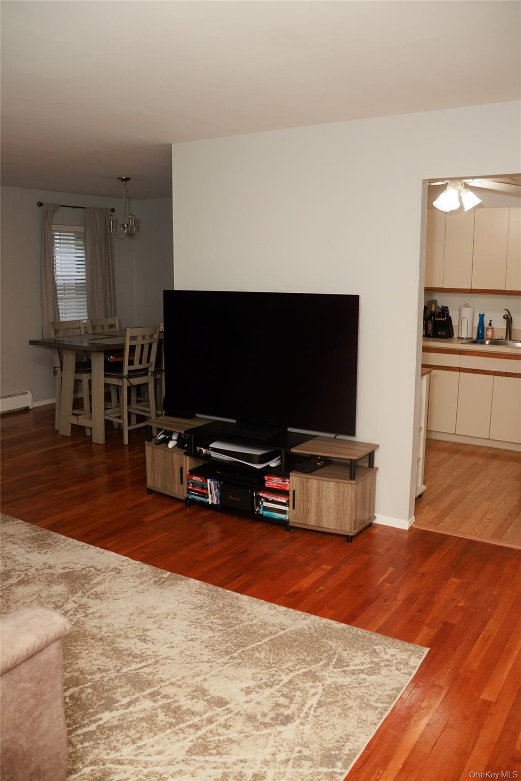 328 Lakeland Avenue, Unit 4D photo 3