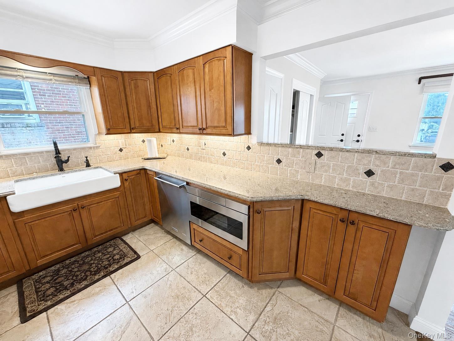 40 Edgewood Road, Unit First Floo photo 5