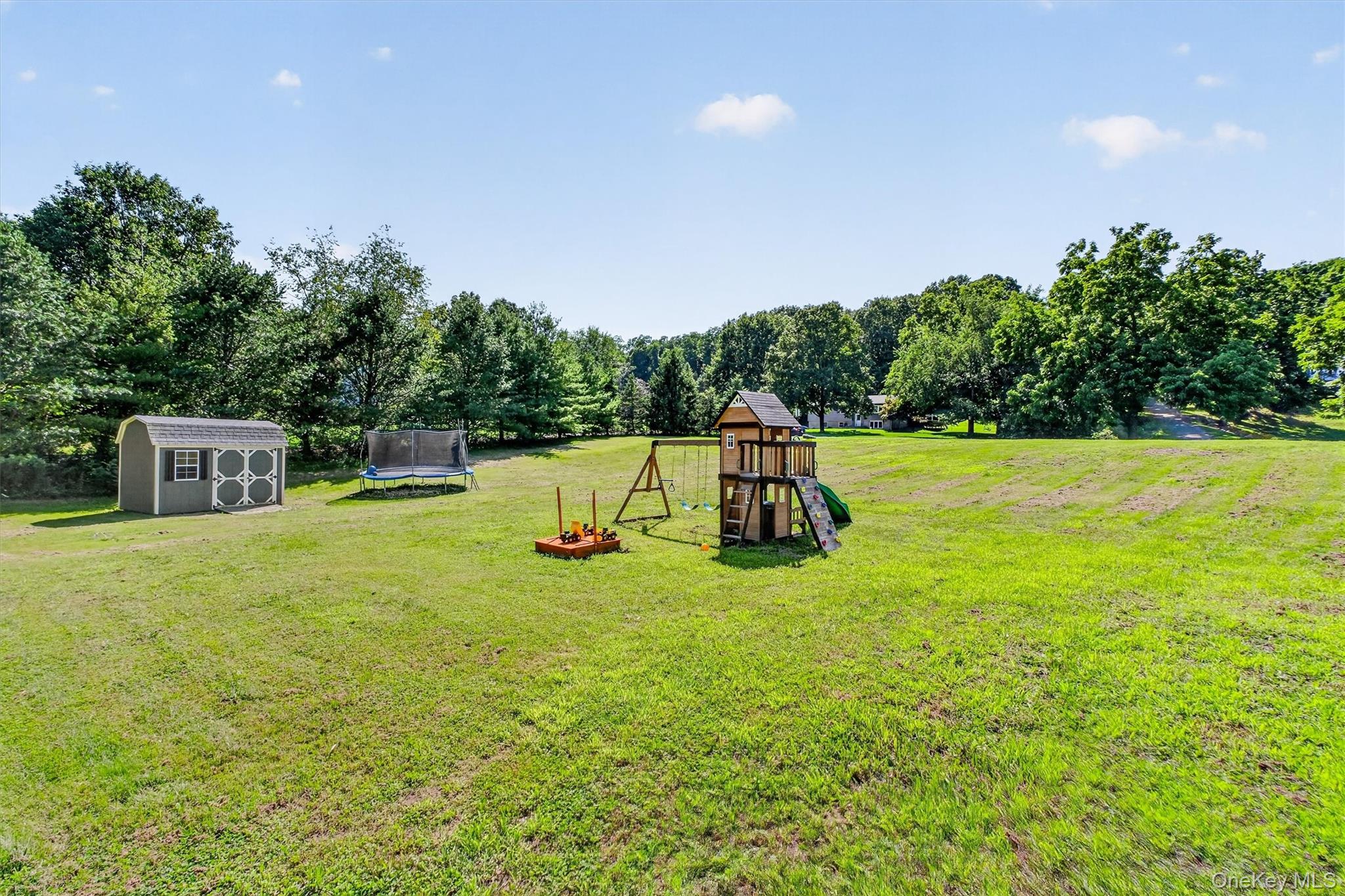 35 Hillside Drive – For Sale photo 42