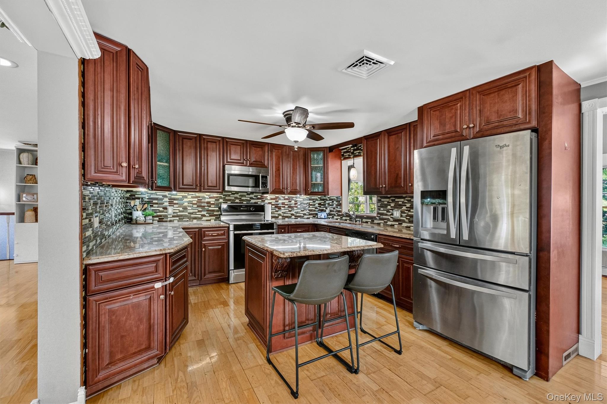 35 Hillside Drive – For Sale photo 8