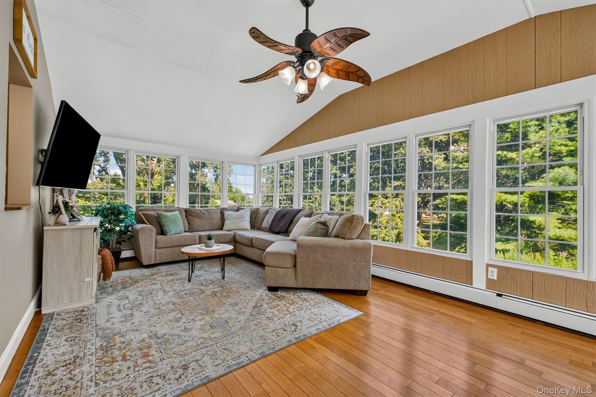 35 Hillside Drive – For Sale photo 12