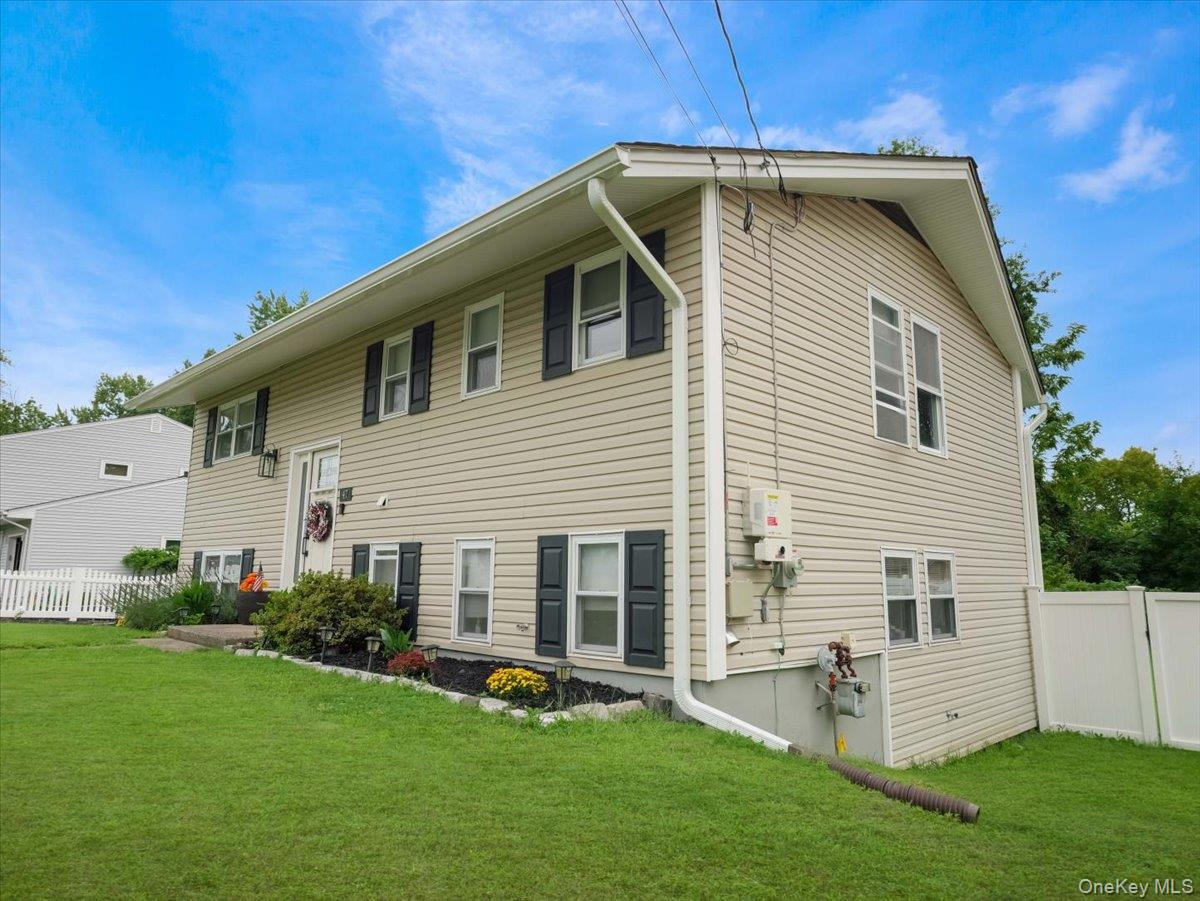 47 Chestnut Oval – For Sale photo 6