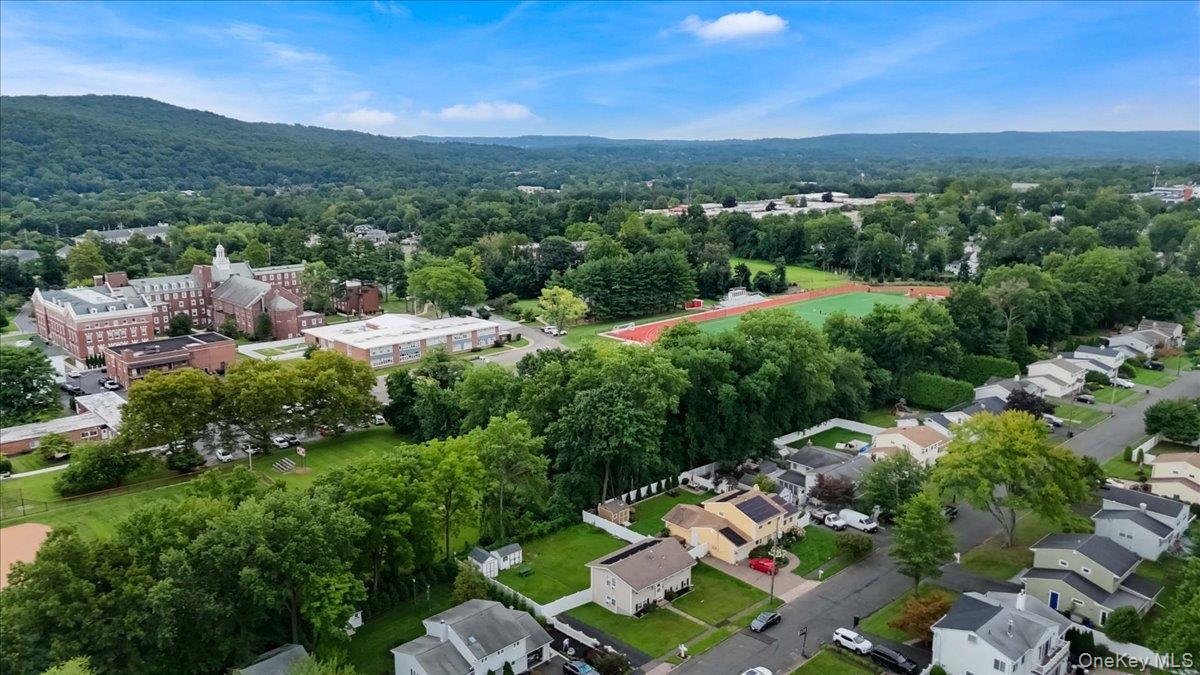 47 Chestnut Oval – For Sale photo 42