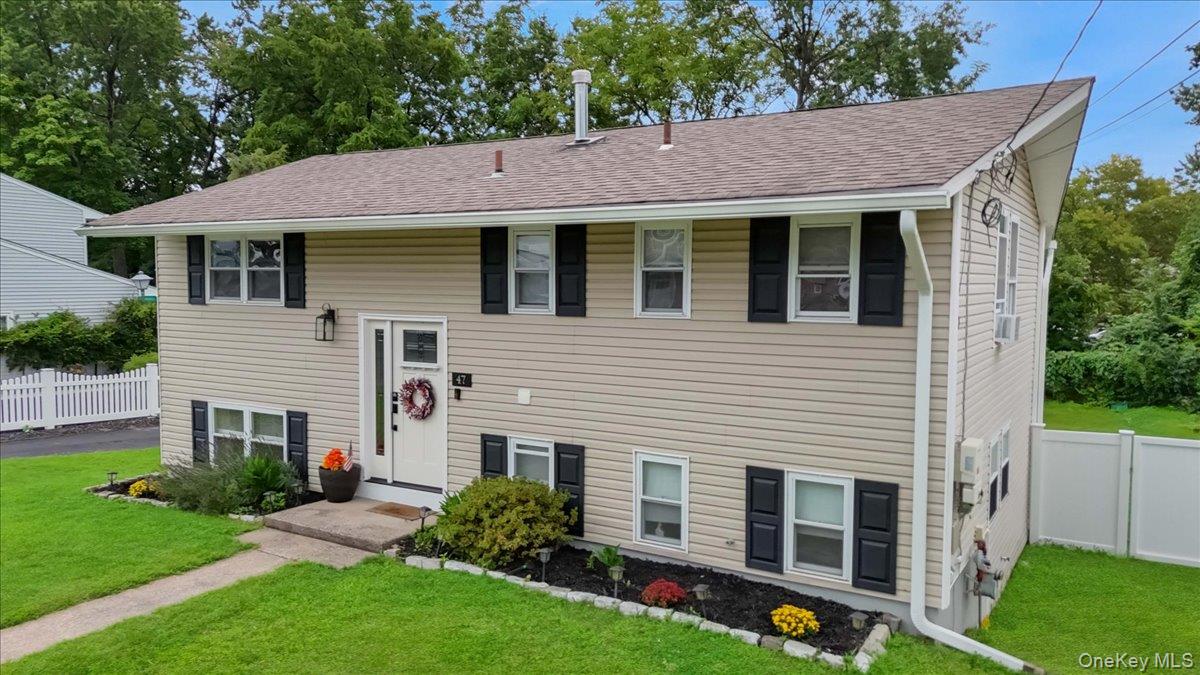 47 Chestnut Oval – For Sale photo 7
