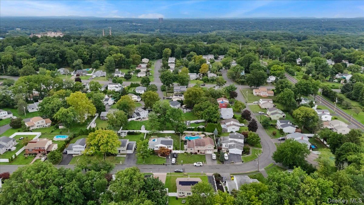 47 Chestnut Oval – For Sale photo 45