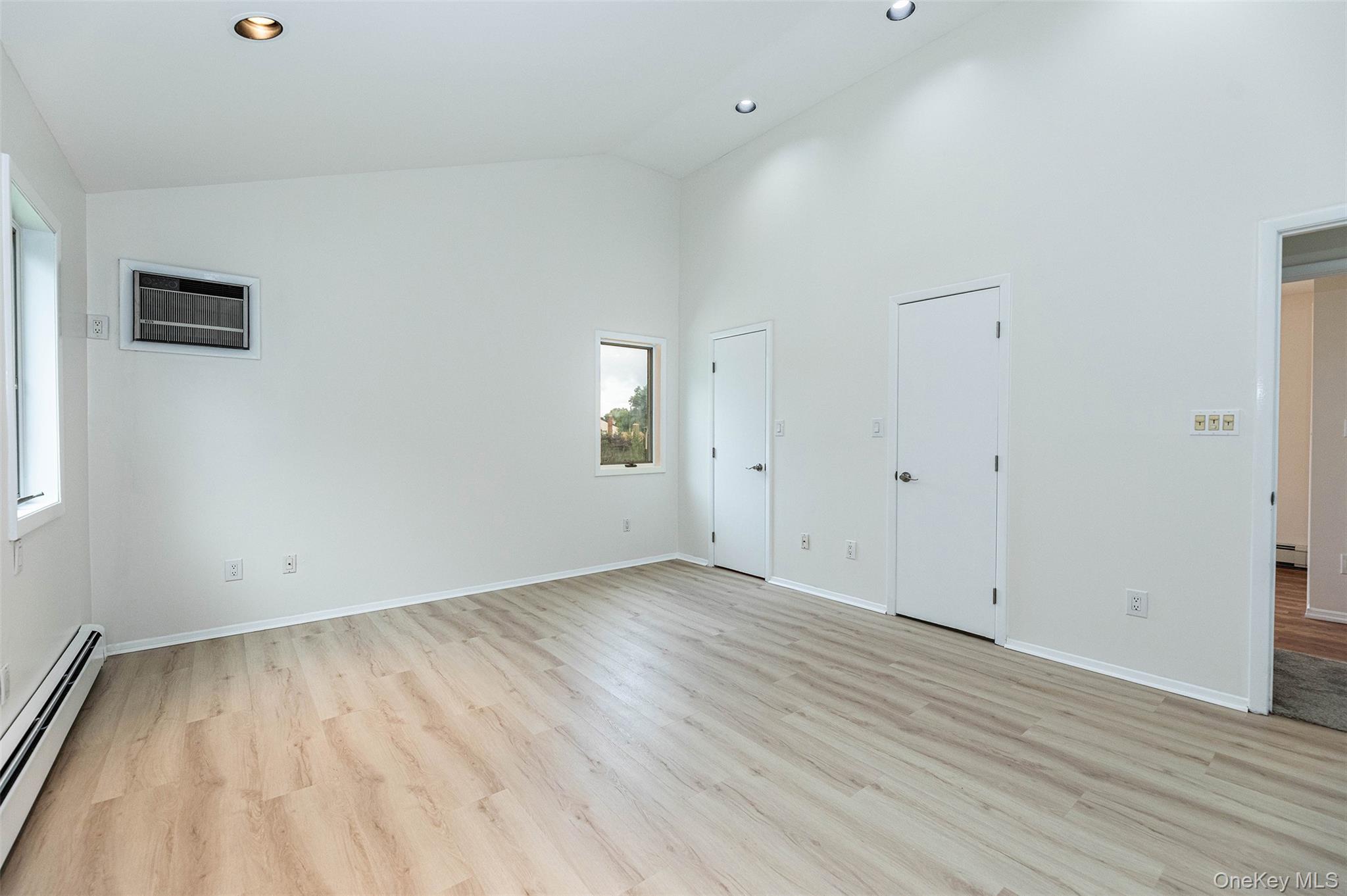 24 Gainsborough Road – For Sale photo 24
