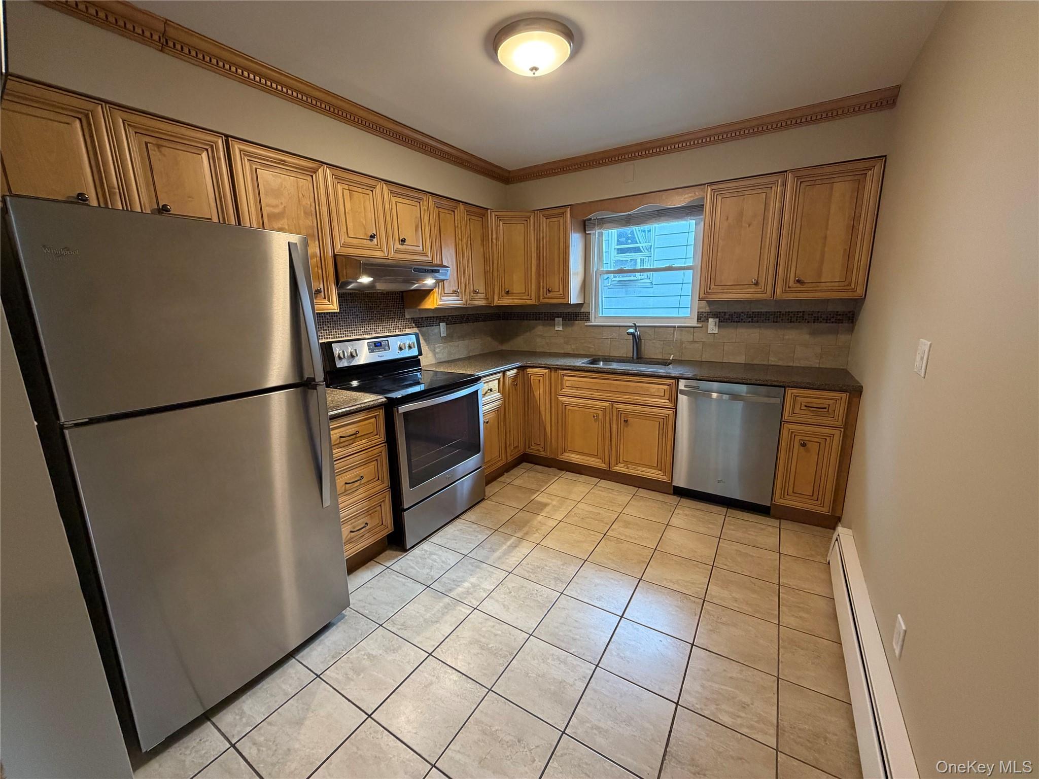 40 Edgewood Road, Unit Second Flo photo 5
