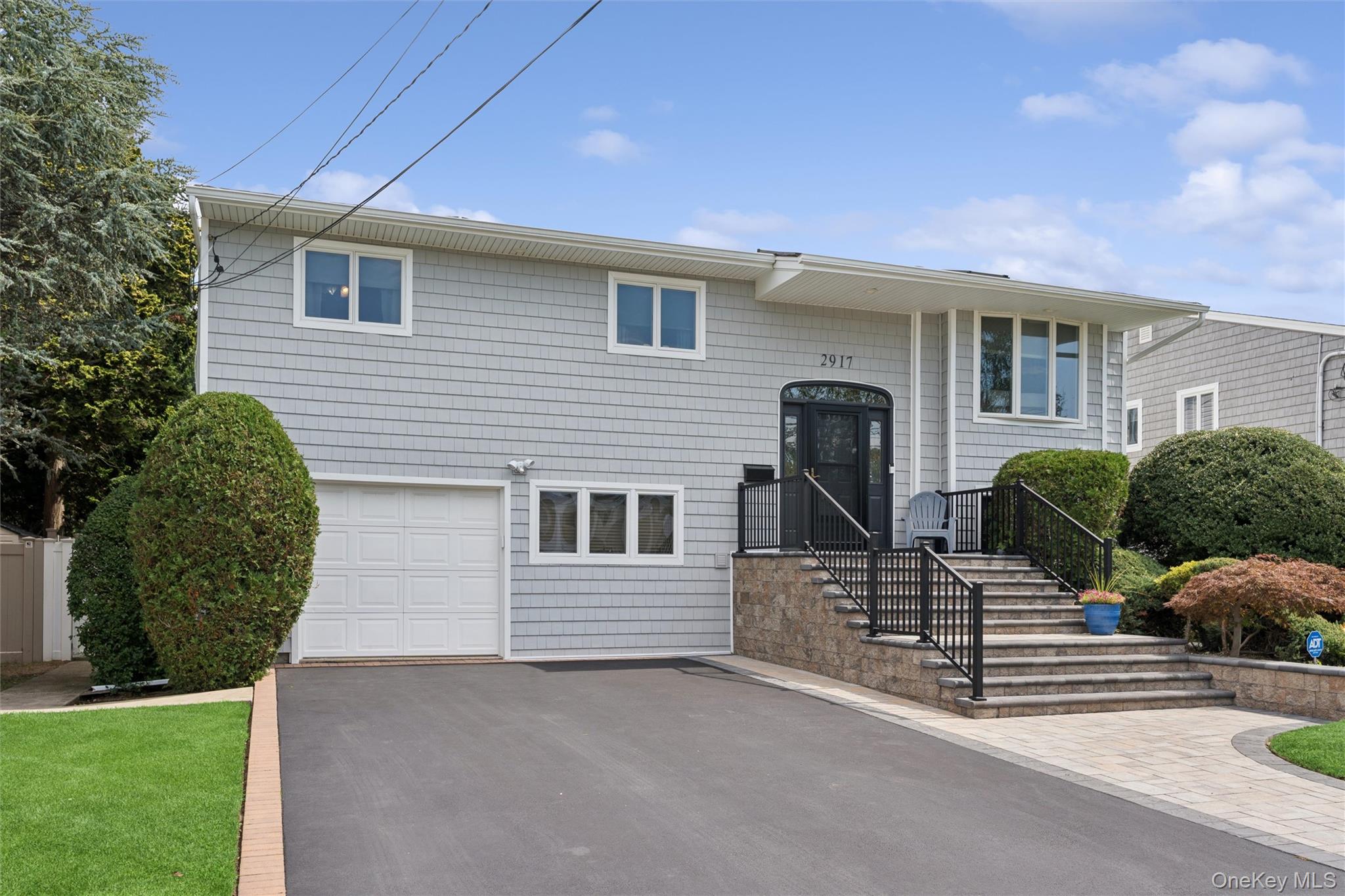 2917 Len Drive – For Sale photo 3