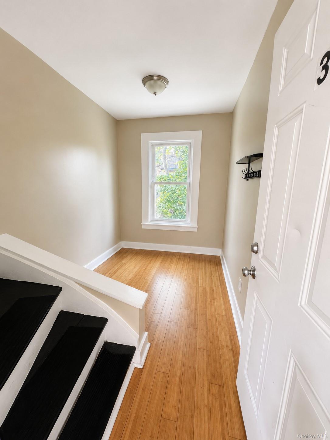 9 S Clinton Street, Unit 3 photo 4