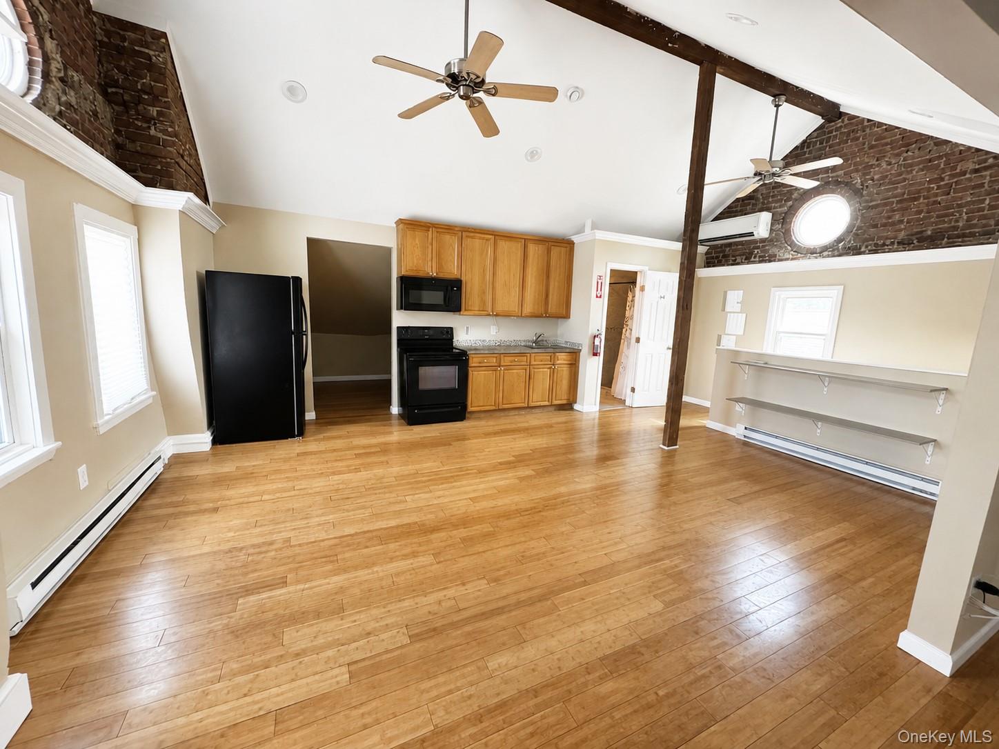 9 S Clinton Street, Unit 3 photo 6