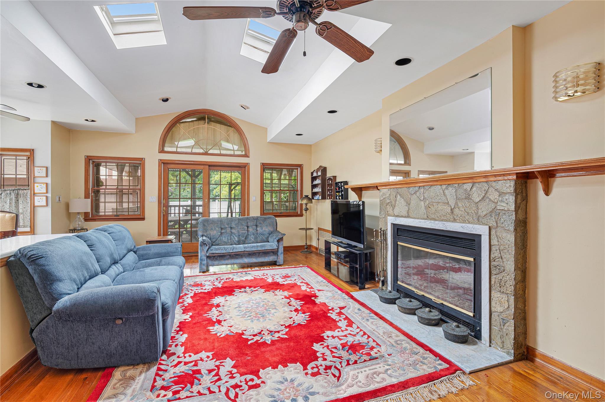 18132 Henley Road – For Sale photo 5