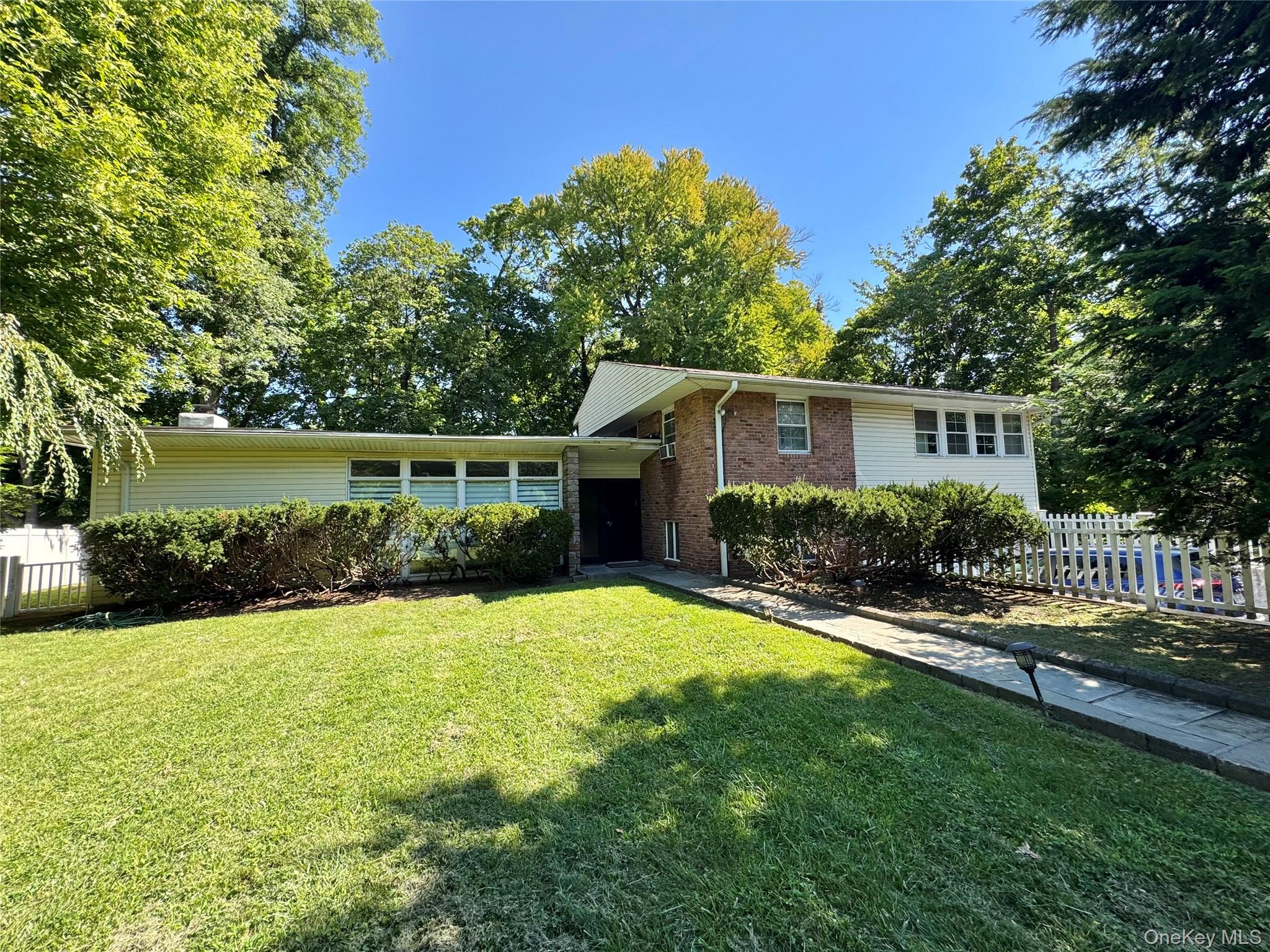 23 Wooleys Lane – For Rent