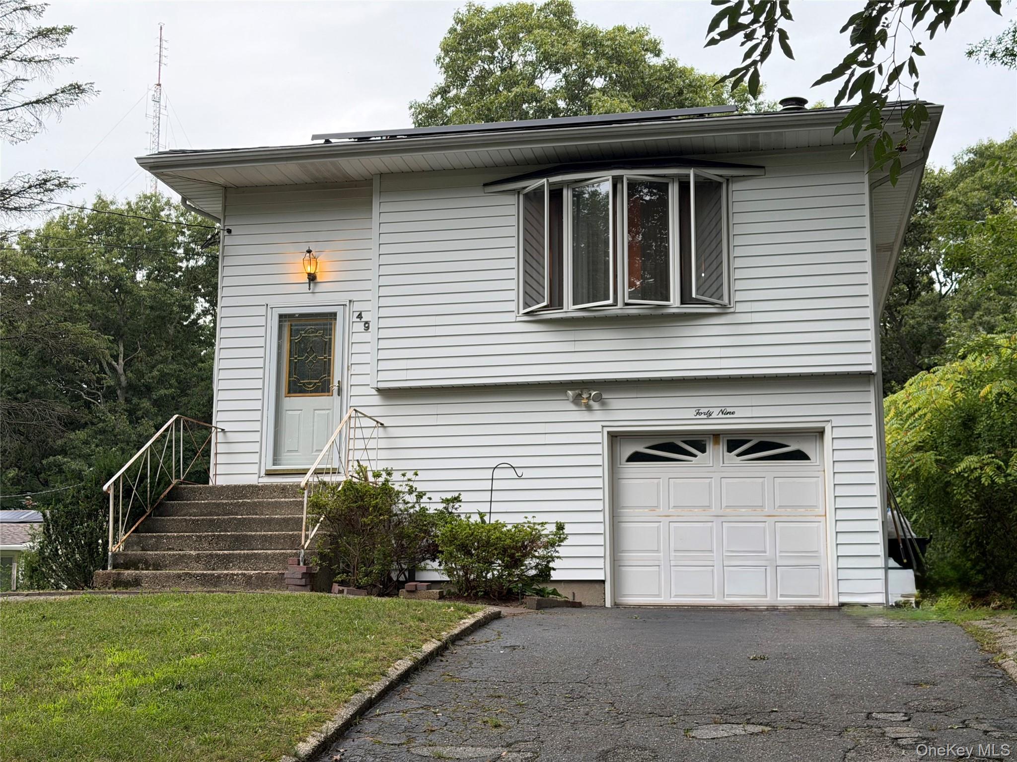 49 Midvale Avenue – For Sale