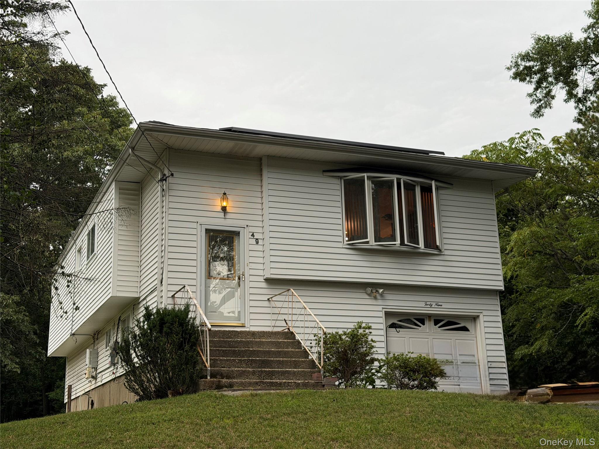 49 Midvale Avenue – For Sale photo 2