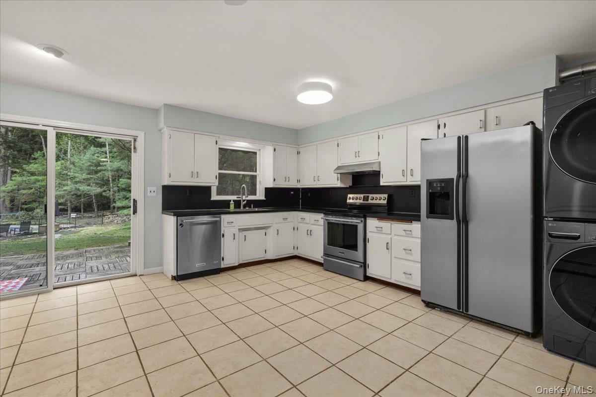 520 Croton Falls Road – For Rent photo 10