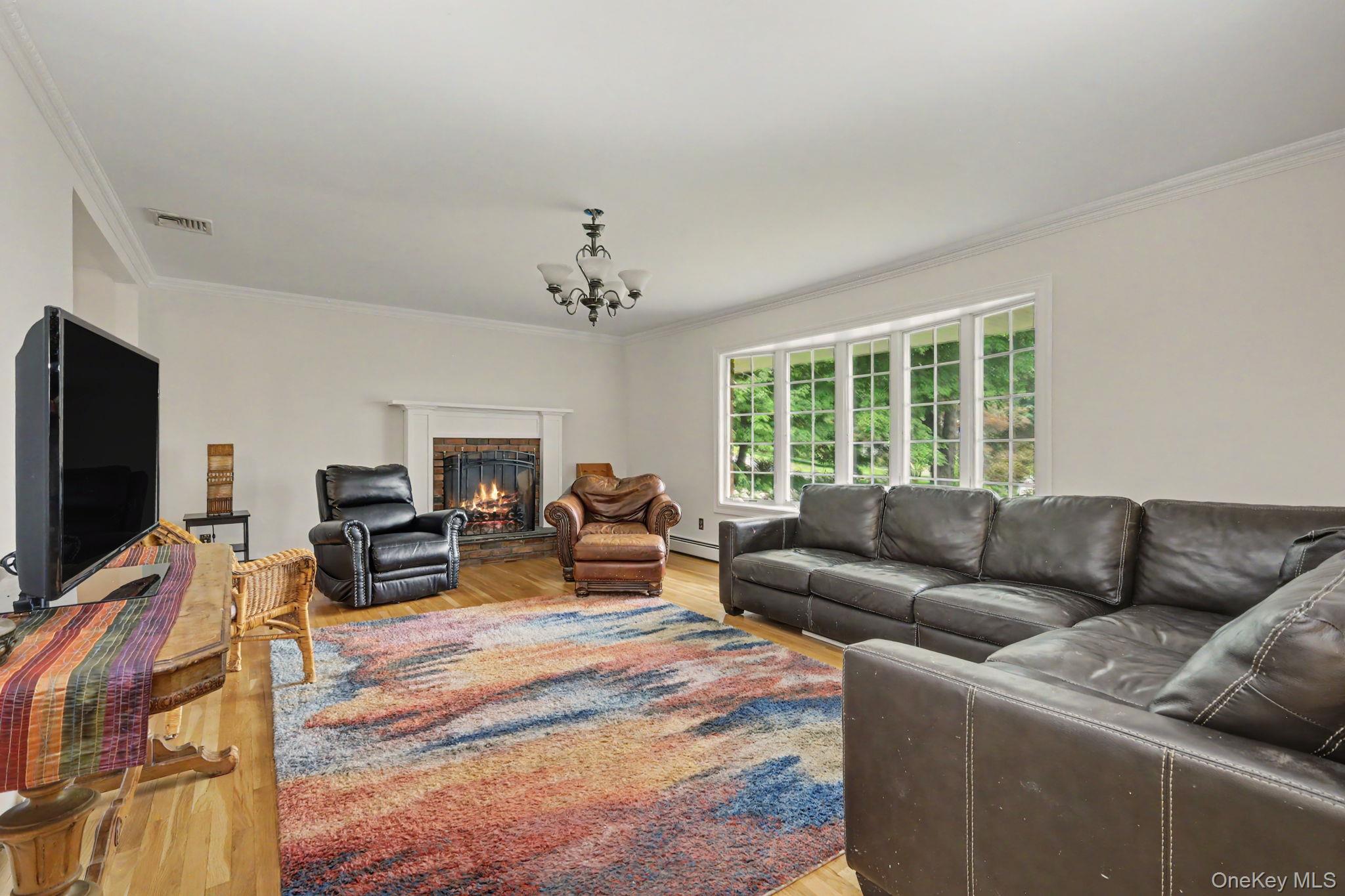 41 Fenwood Road – For Sale photo 4