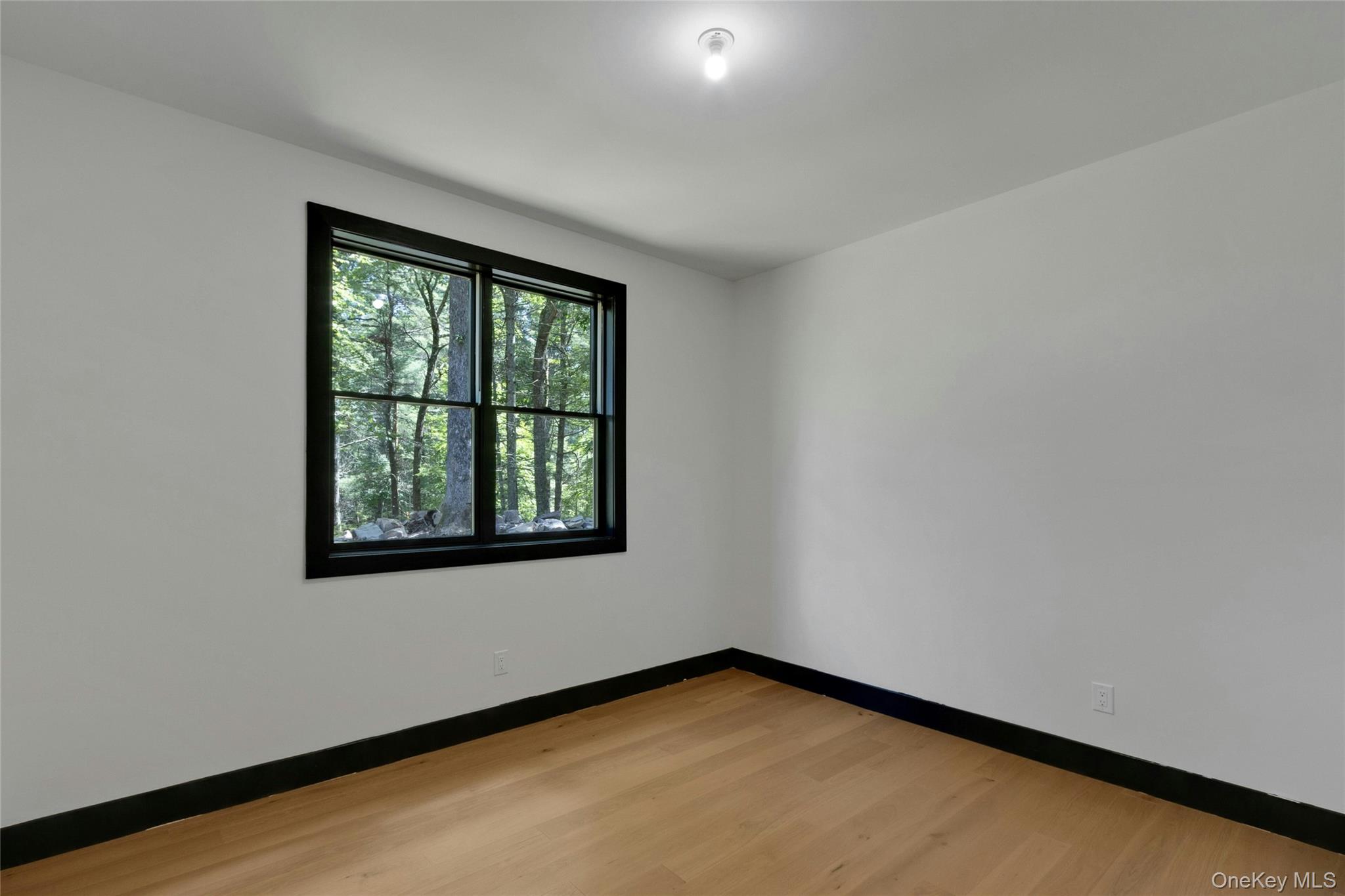 521 Decker Road – For Sale photo 33