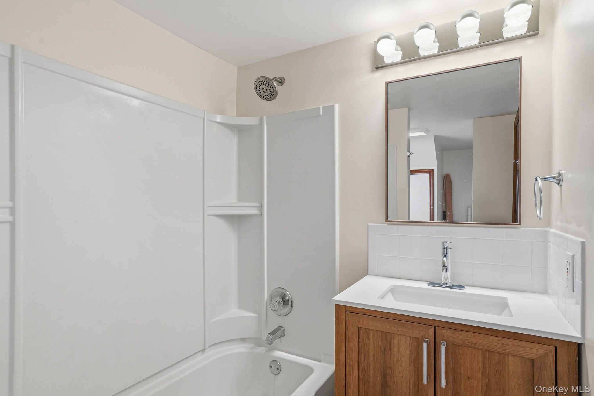 194 Smith Street – For Sale photo 11