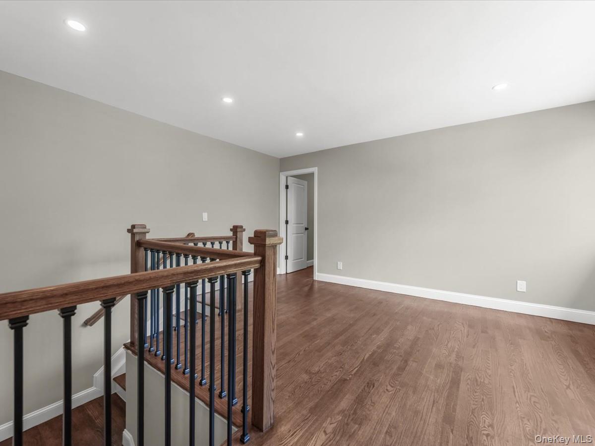 250 Lakeshore Boulevard – For Sale photo 14