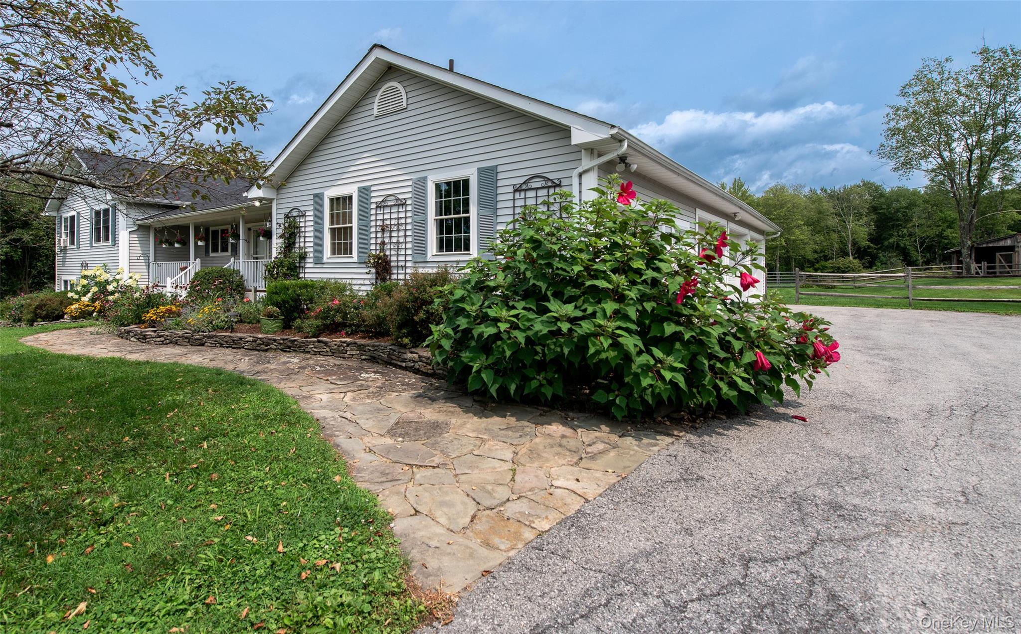 27 Verbank Club Road – For Sale photo 4