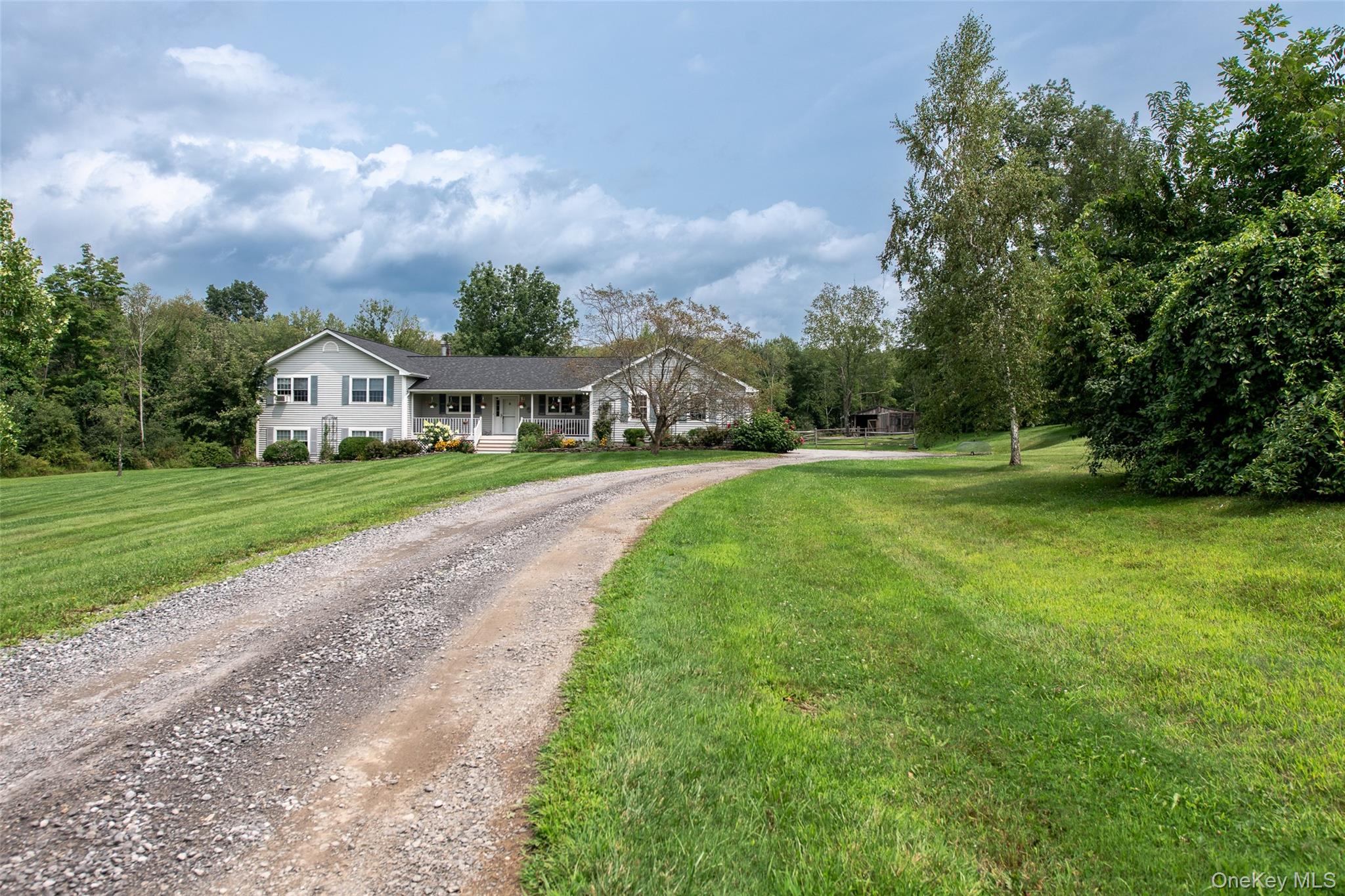 27 Verbank Club Road – For Sale photo 3