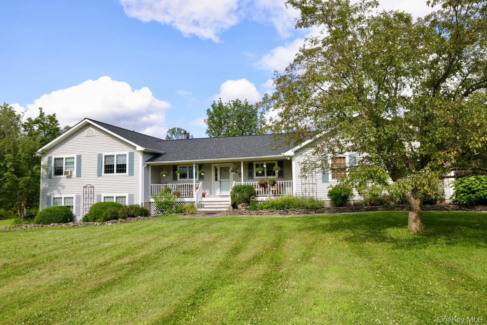 27 Verbank Club Road – For Sale